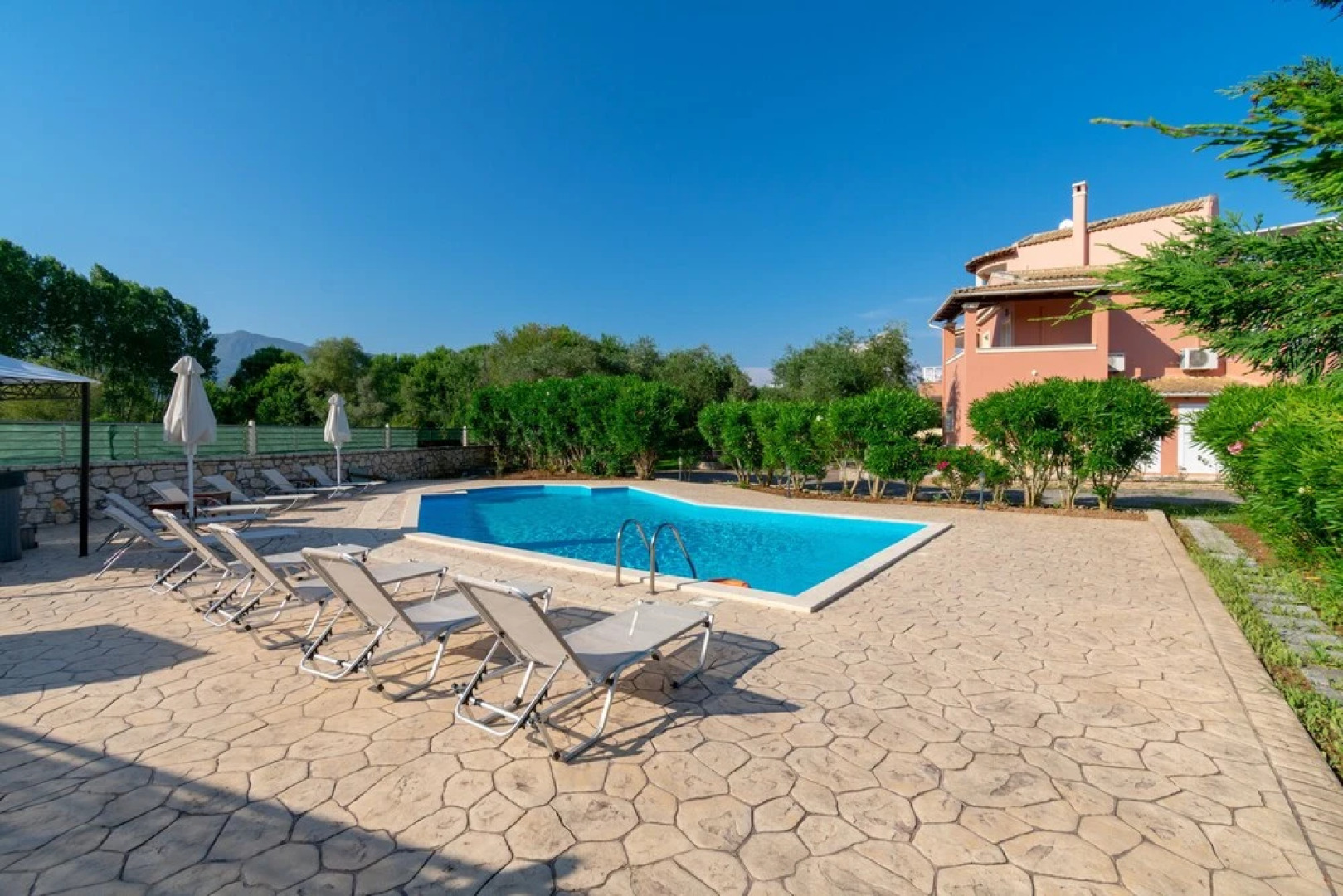 Villa Rosa 1 , Dassia , Corfu