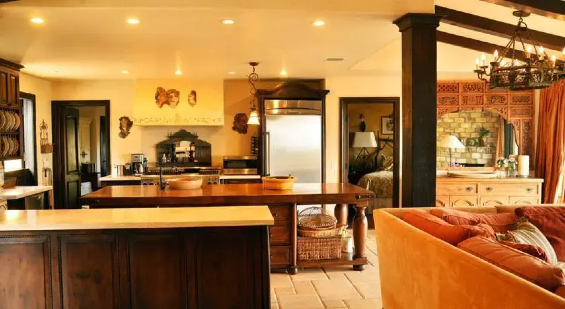 Malibu Tuscany Villa