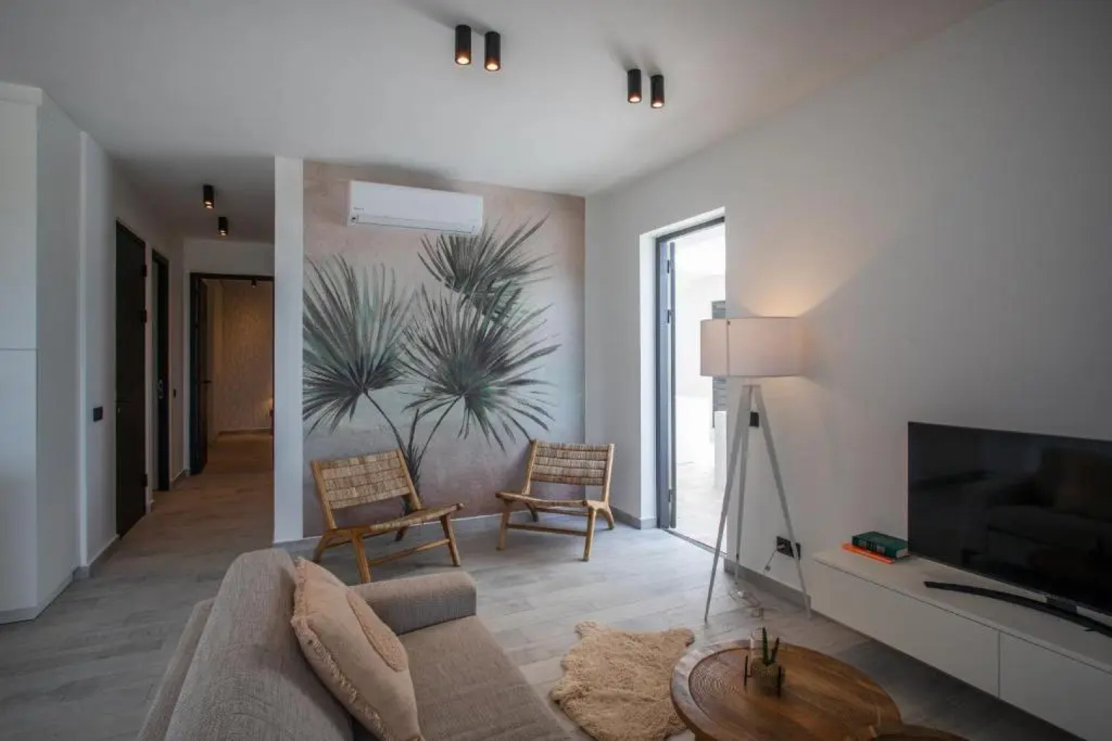 Blue Bay Reef apartment 19