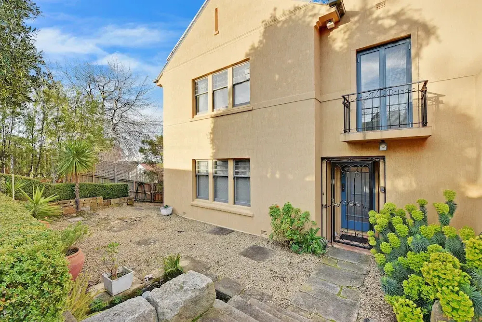 Kylakin on the Derwent River - Rejuvenate Stays