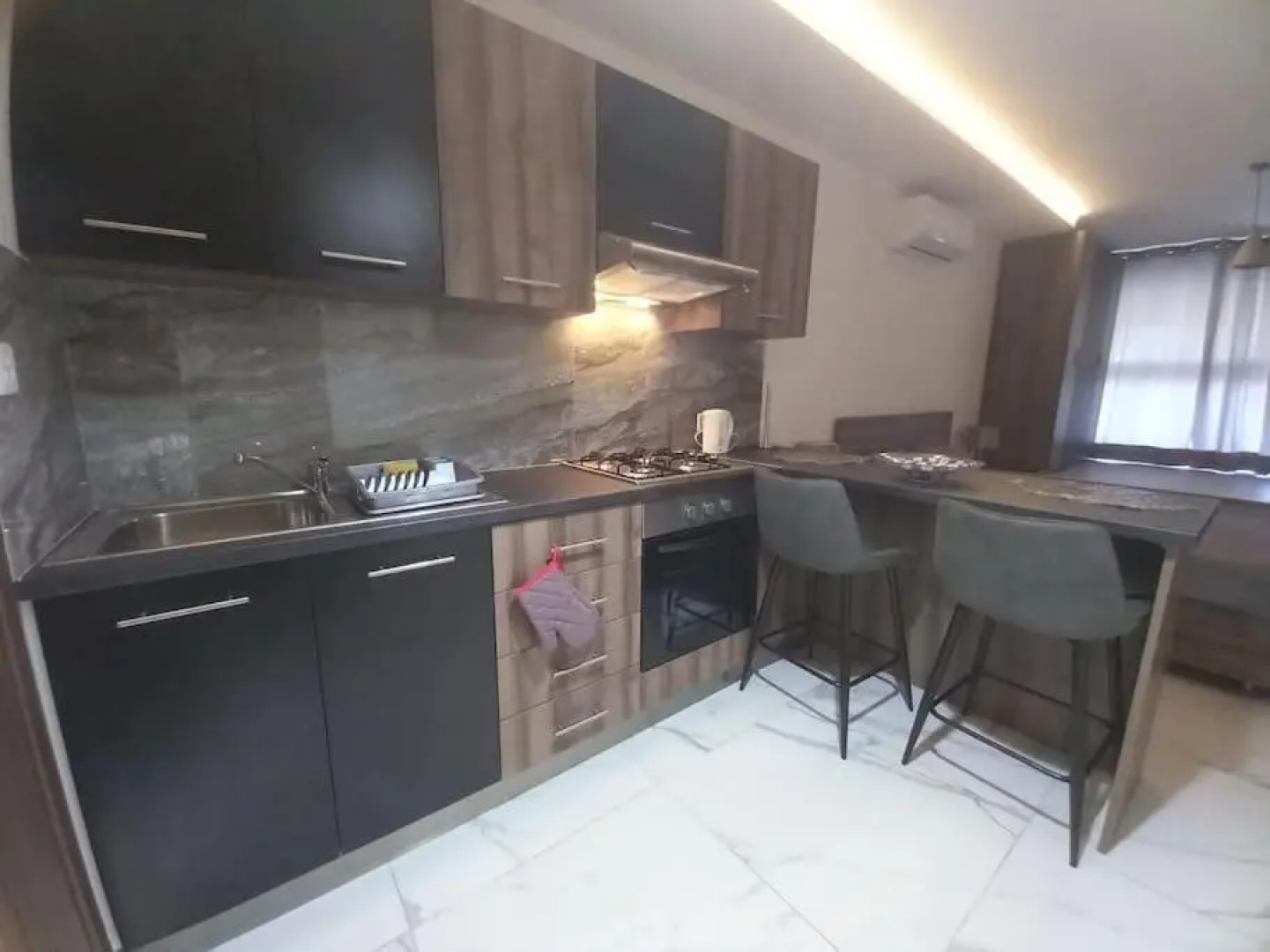Brand new 1 bedroom studio flat