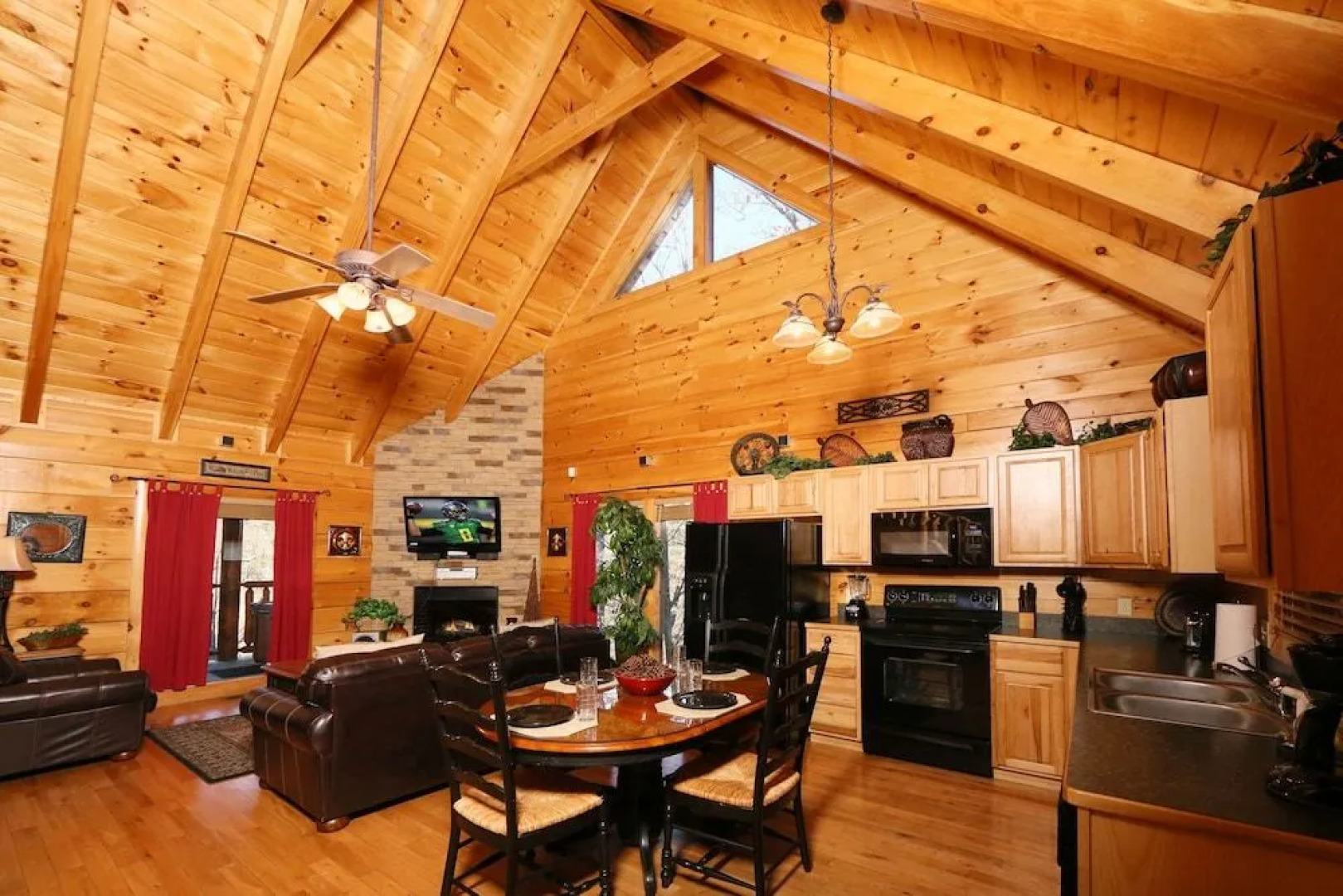 Sweet Surrender 1 Br cabin by RedAwning