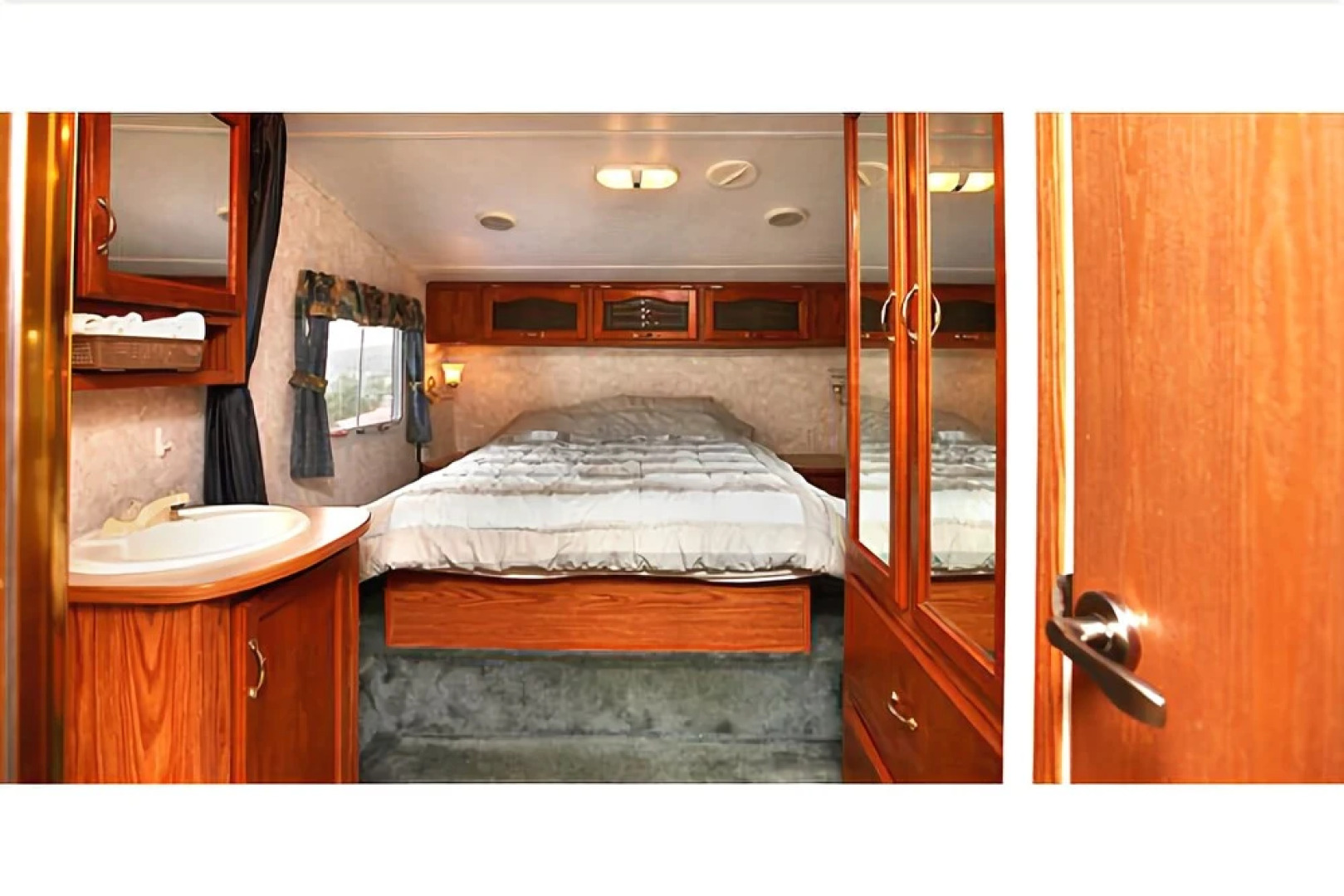 Yeongdeok Ocean Pension