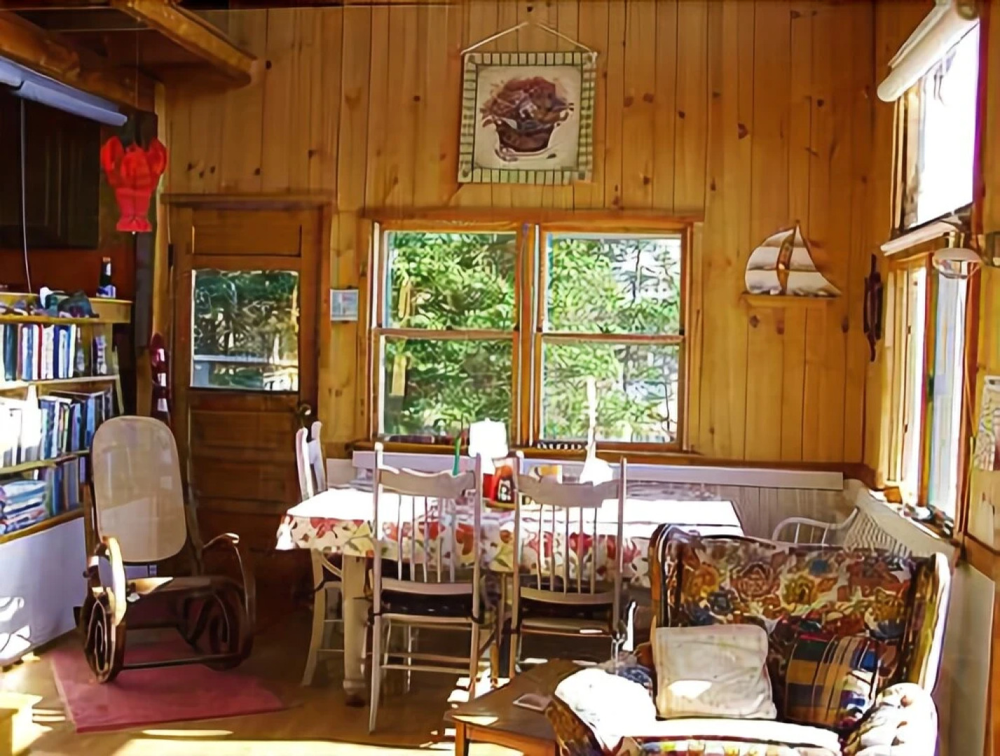 House at the Point - One Bedroom Home