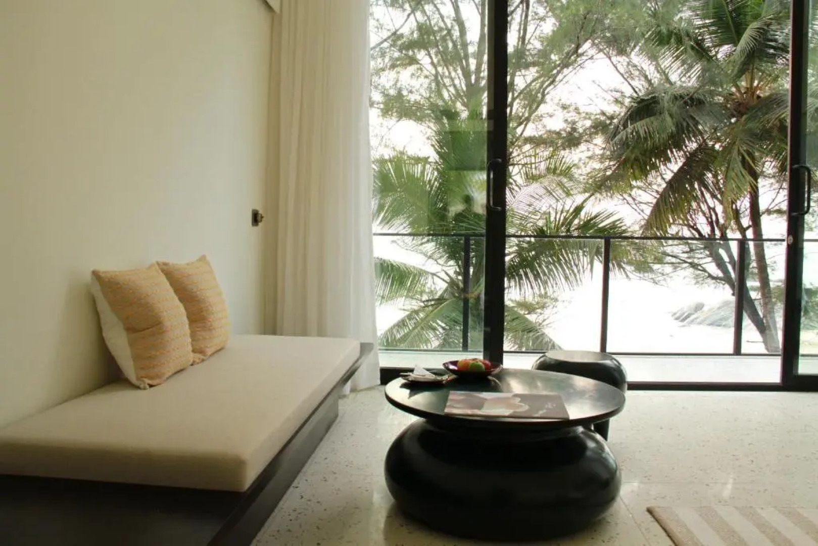 The Postcard on the Arabian Sea