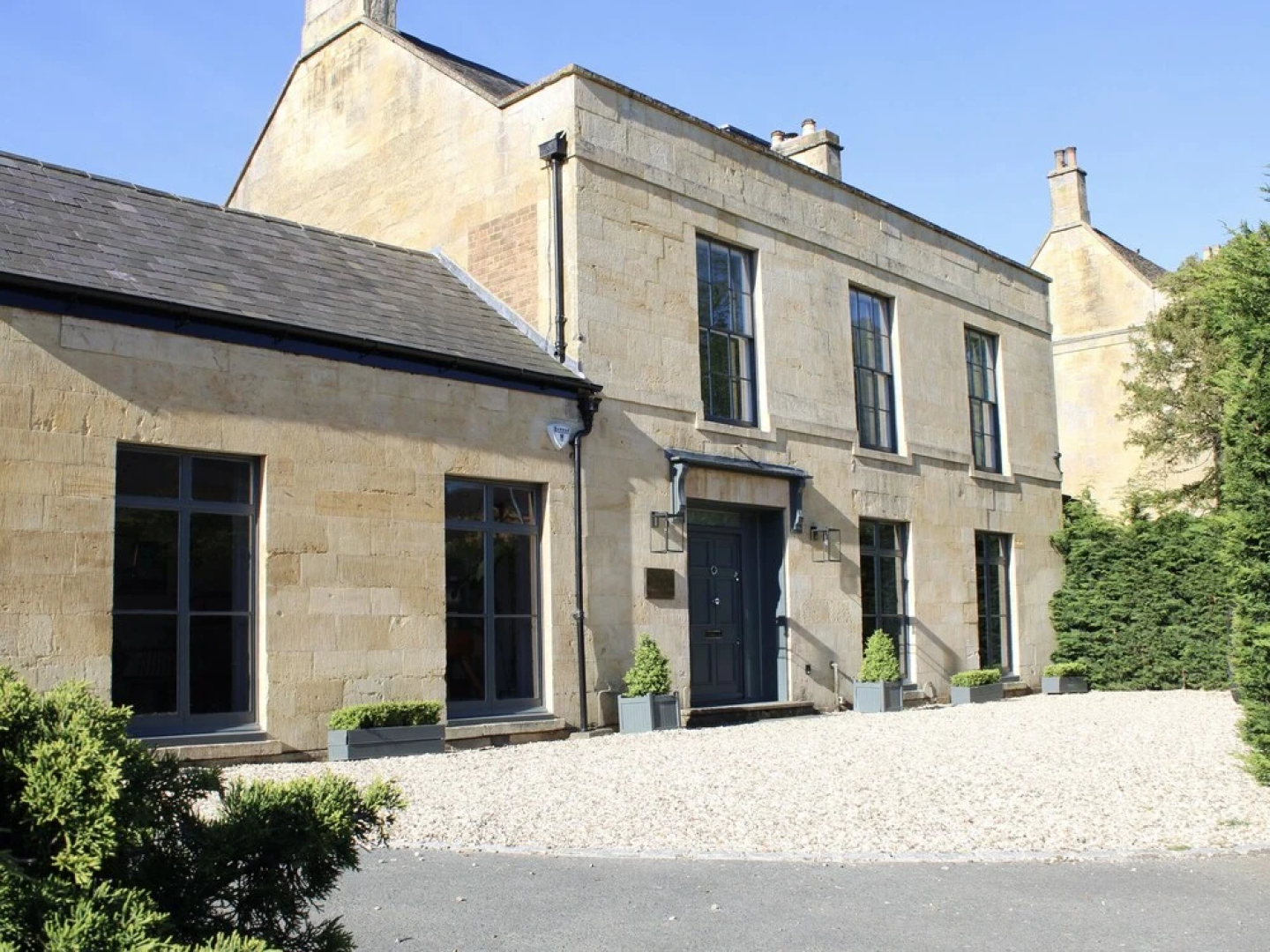 Cotswold House