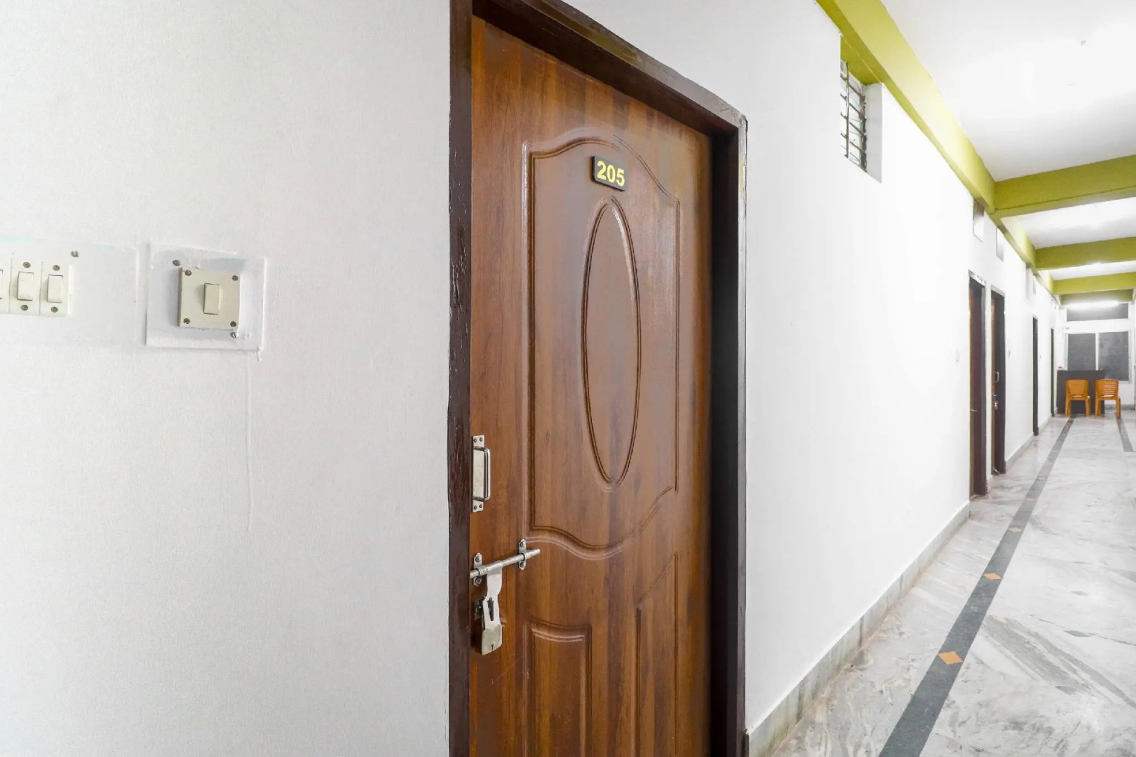 OYO 42633 Aarshi Palace