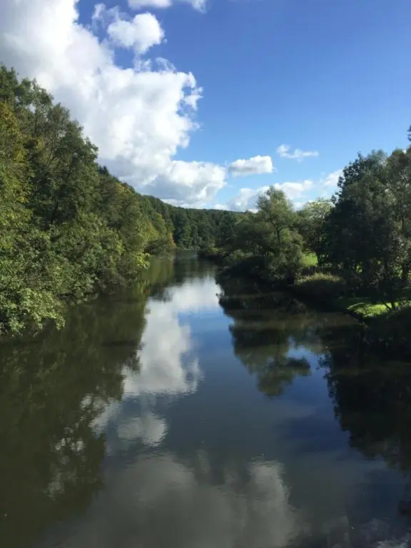 Gemütliches Familienhaus an der Sieg mit Pool und Billard