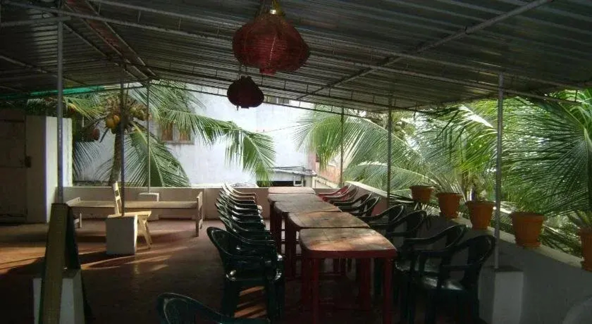 White House Beach Resort