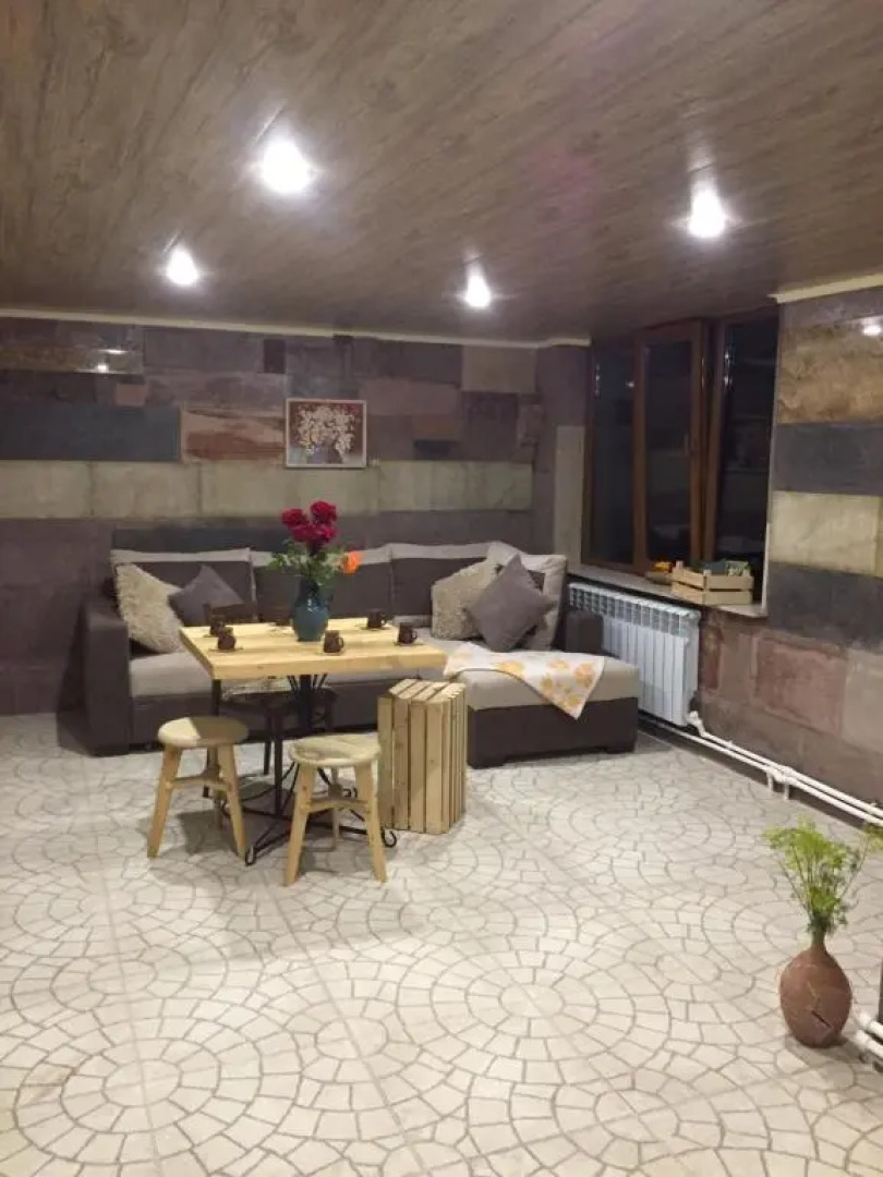 Apple Tree Family Home (ECO)