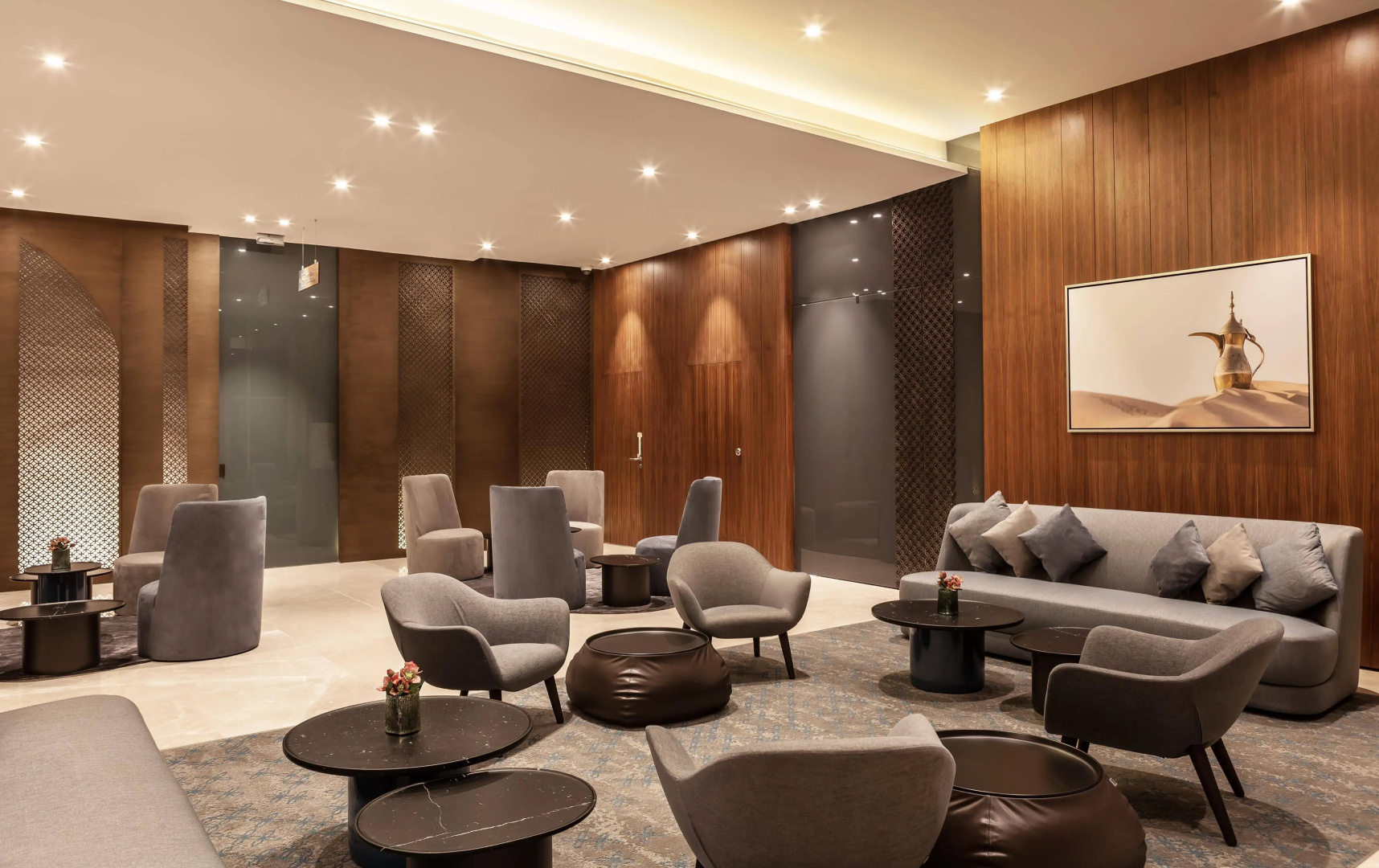 Отель DoubleTree by Hilton Dubai Al Jadaf