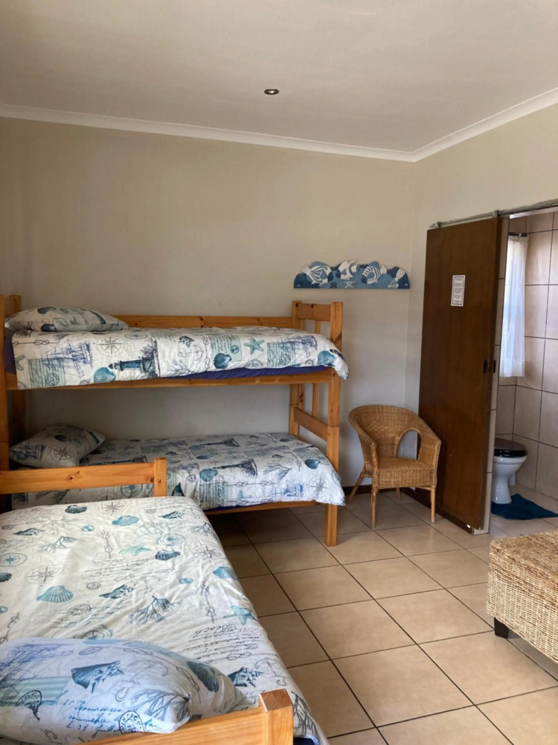 Pole Pole holiday home