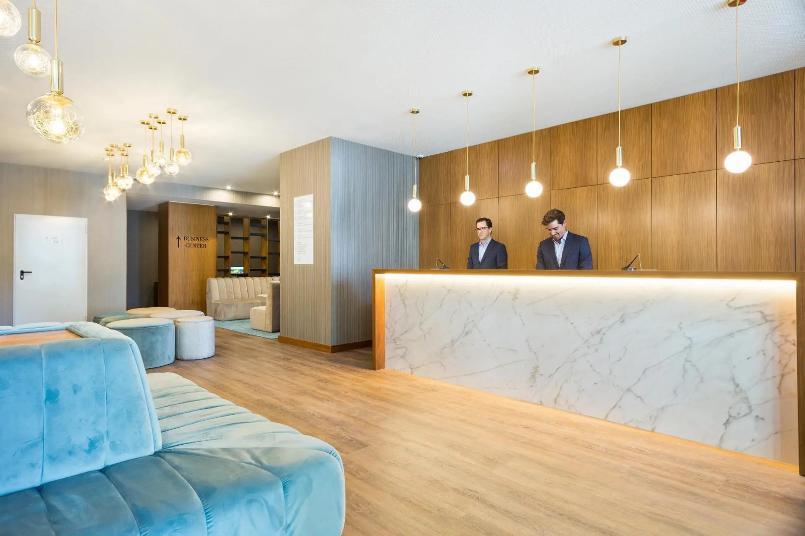 Hotel Acta The Avenue