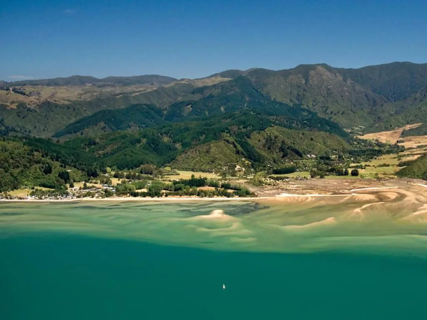 Marahau Magic - Marahau Bach