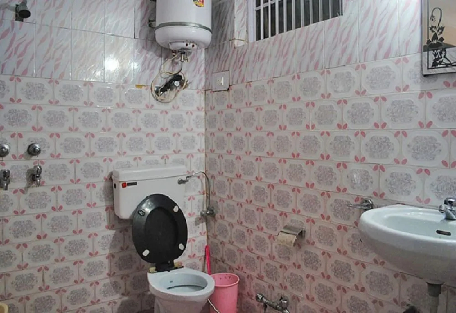 Dharamkot Inn