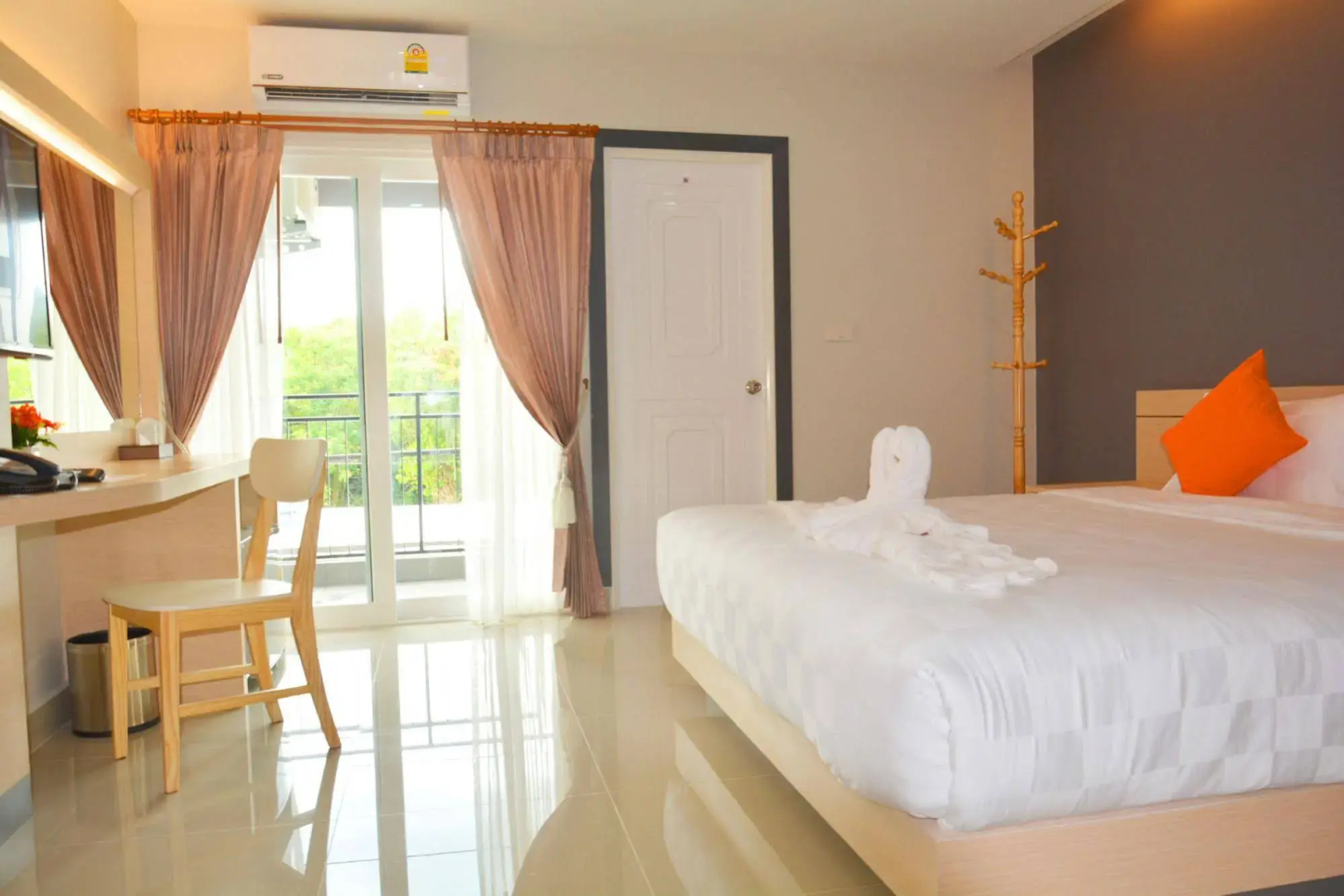 The Smart Hotel Hatyai