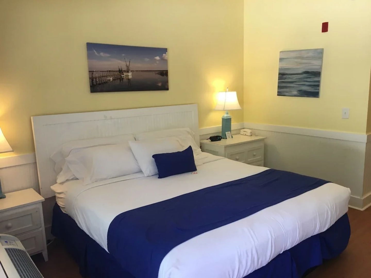 Topsail Shores Inn