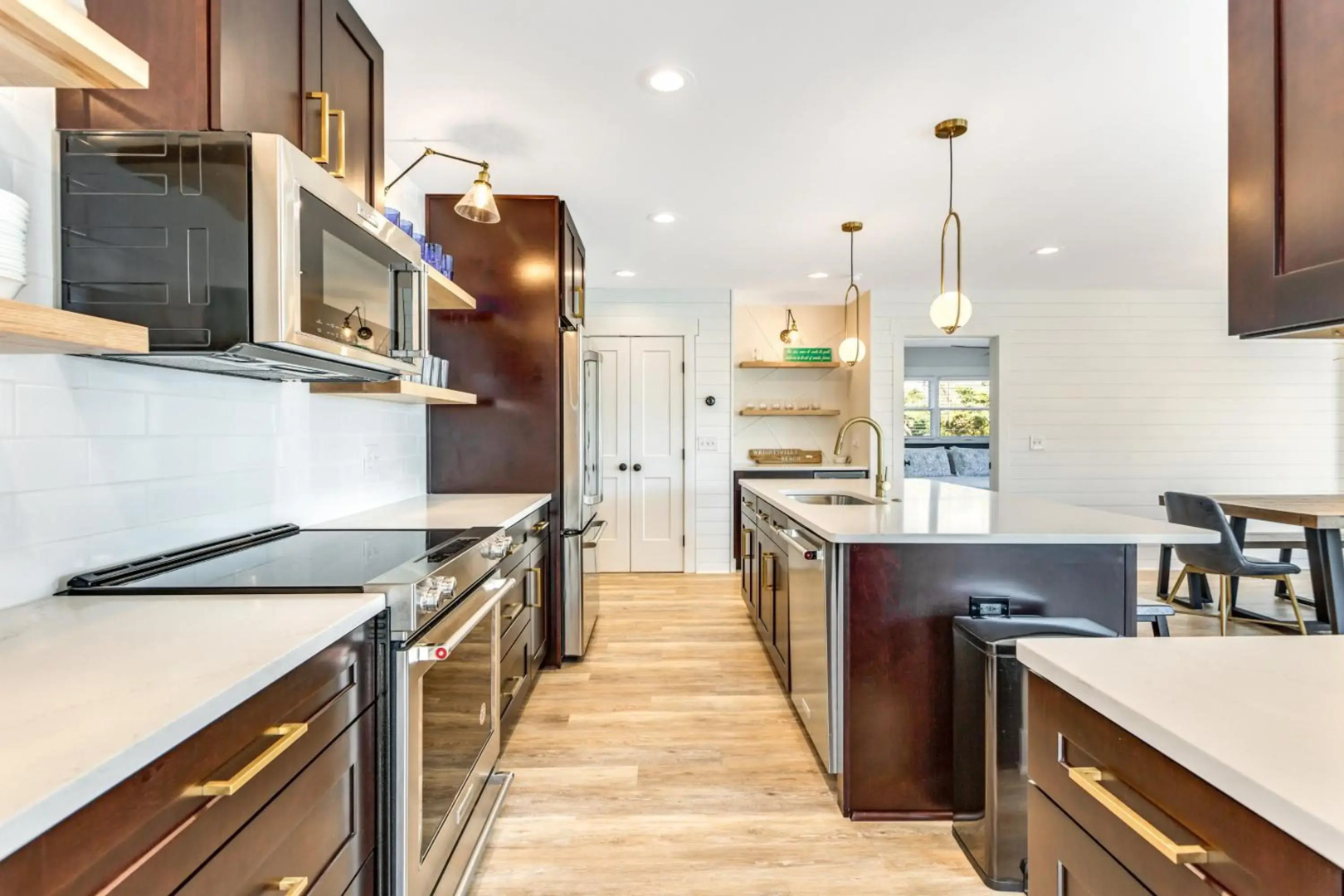 Family Tides by Sea Scape Properties