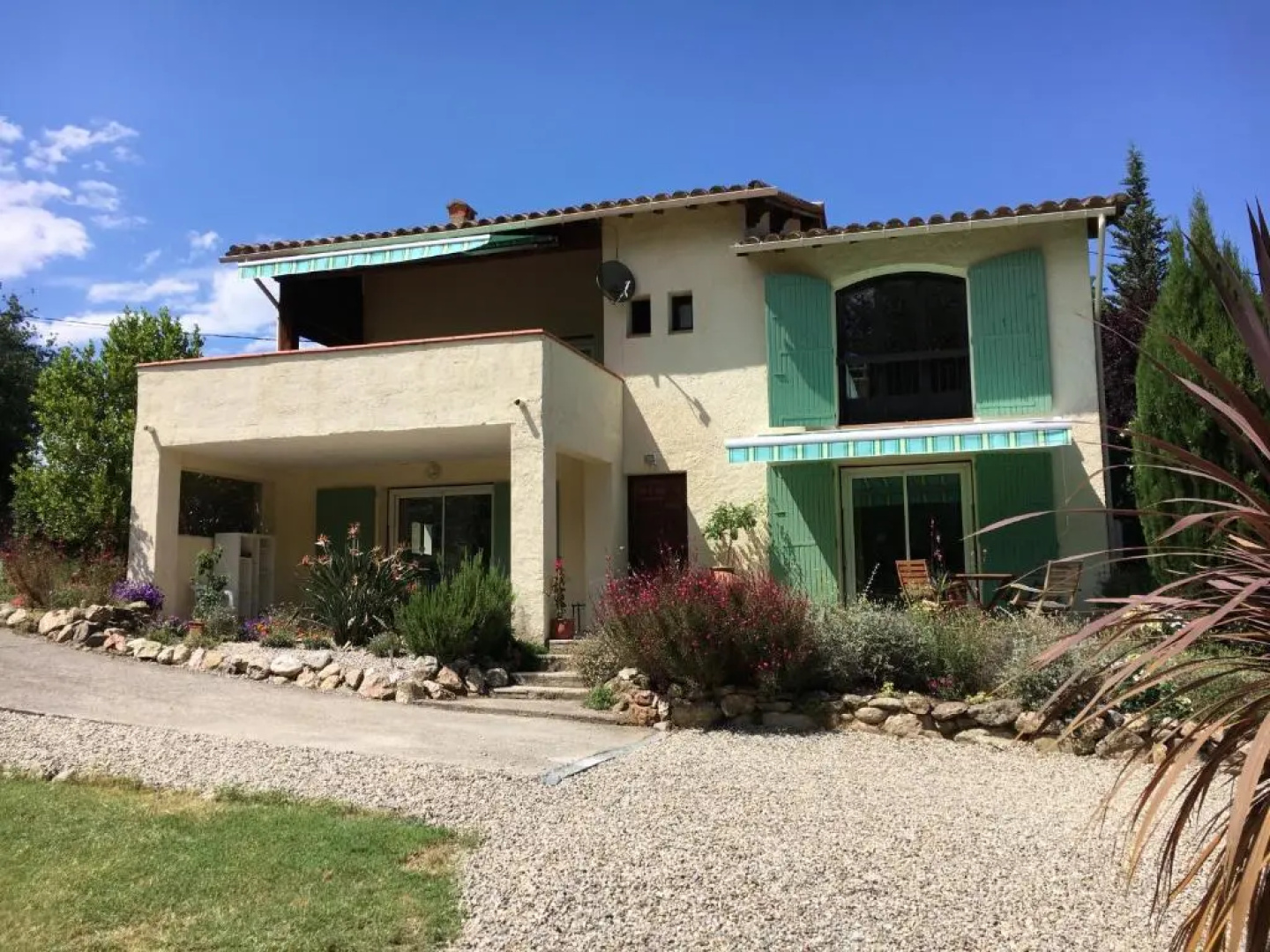 Les Mimosas Apartments