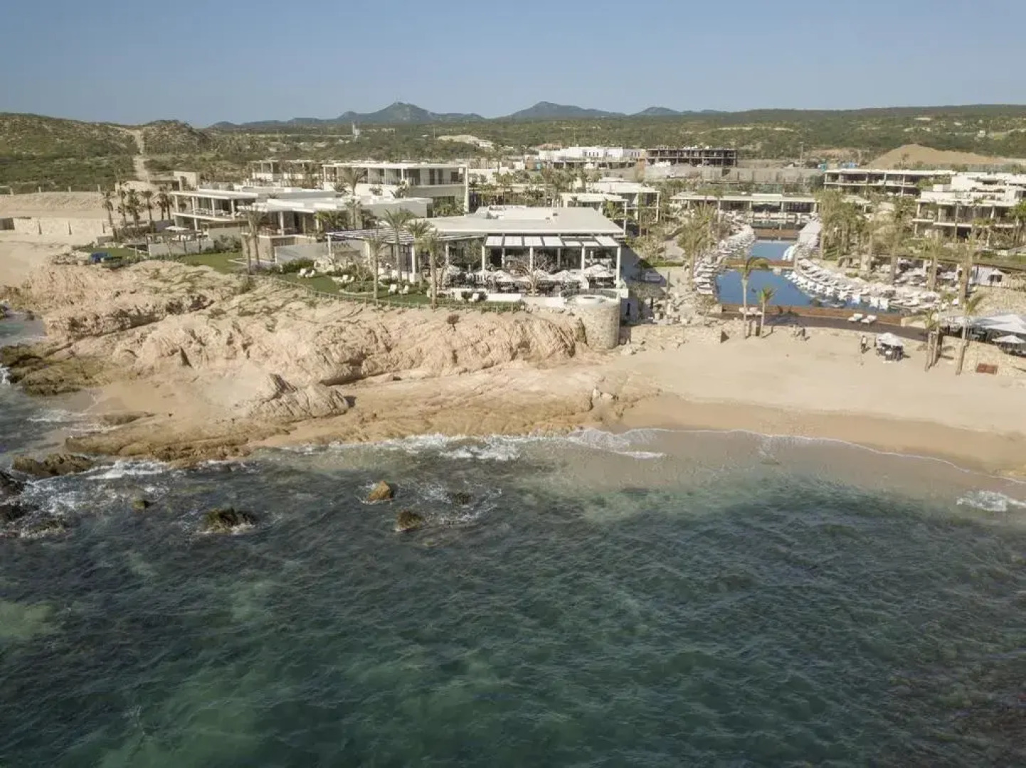 Chileno Bay Resort & Residences, Auberge Collection