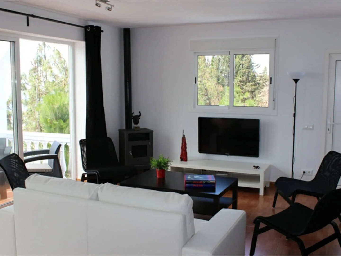 Spectacular Villa in Algarrobo with Private Swimming Pool