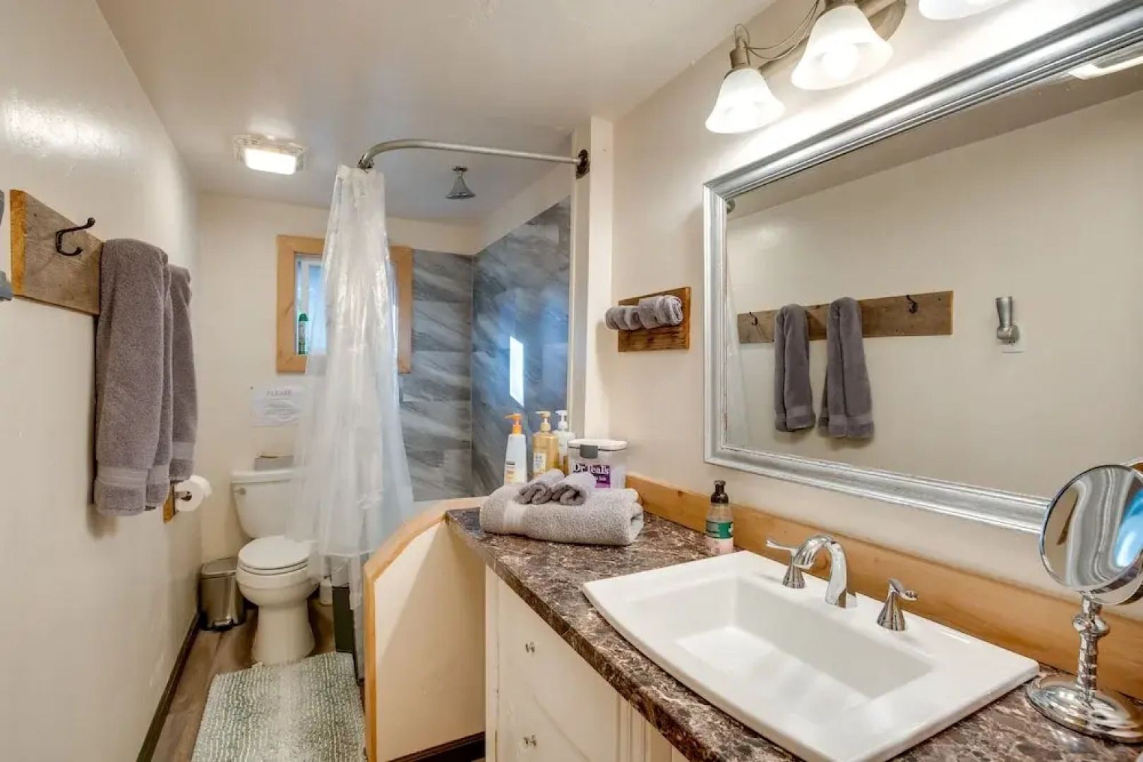 Tahoe Home 3 Mi to Heavenly Mountain Resort!