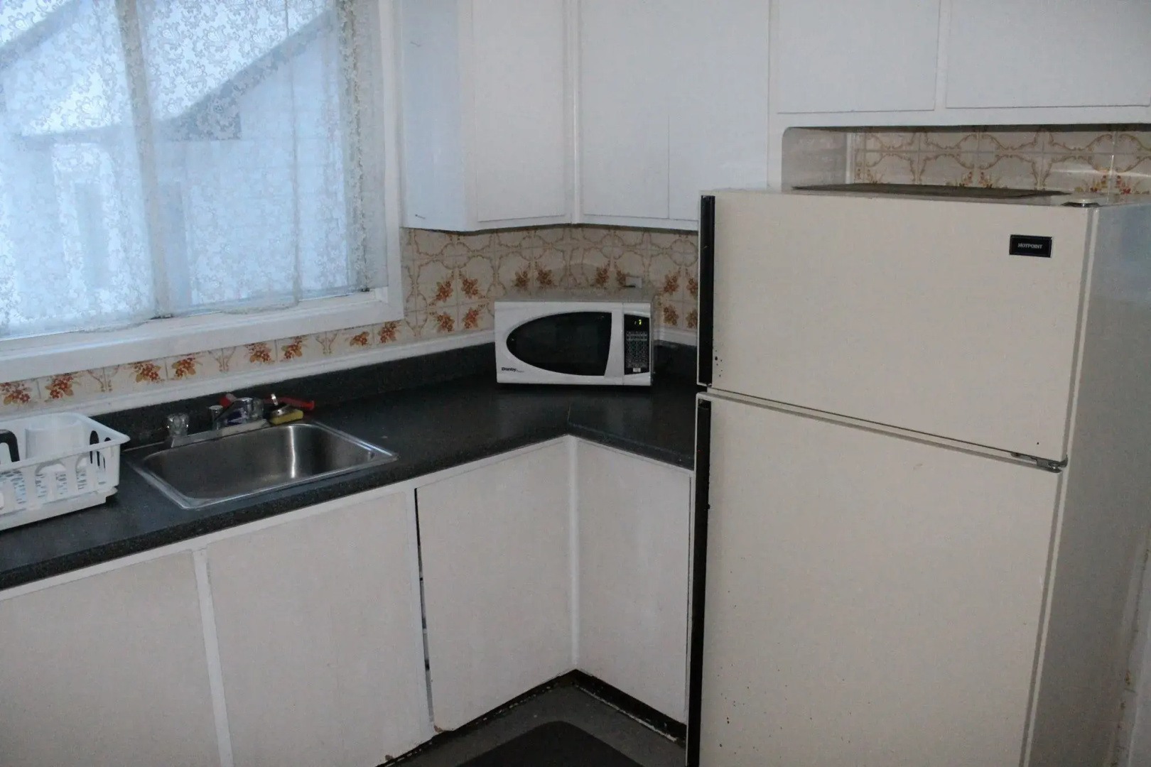Adib Apartments - 931 Pinecrest Rd, Unit C