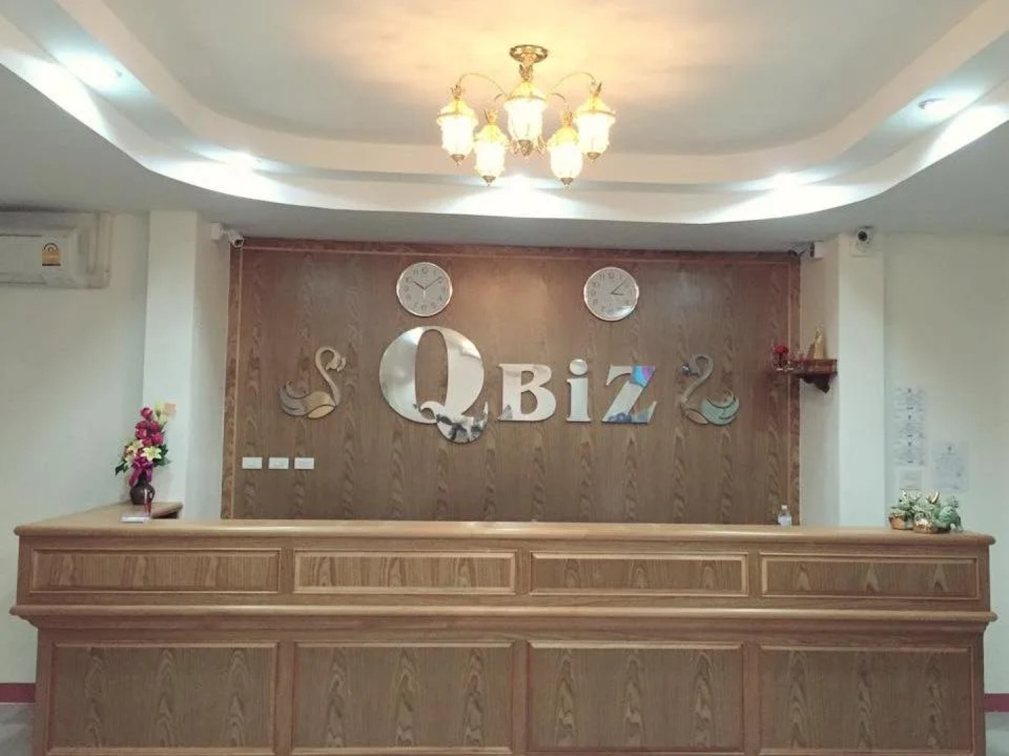QBiz Hotel Kalasin