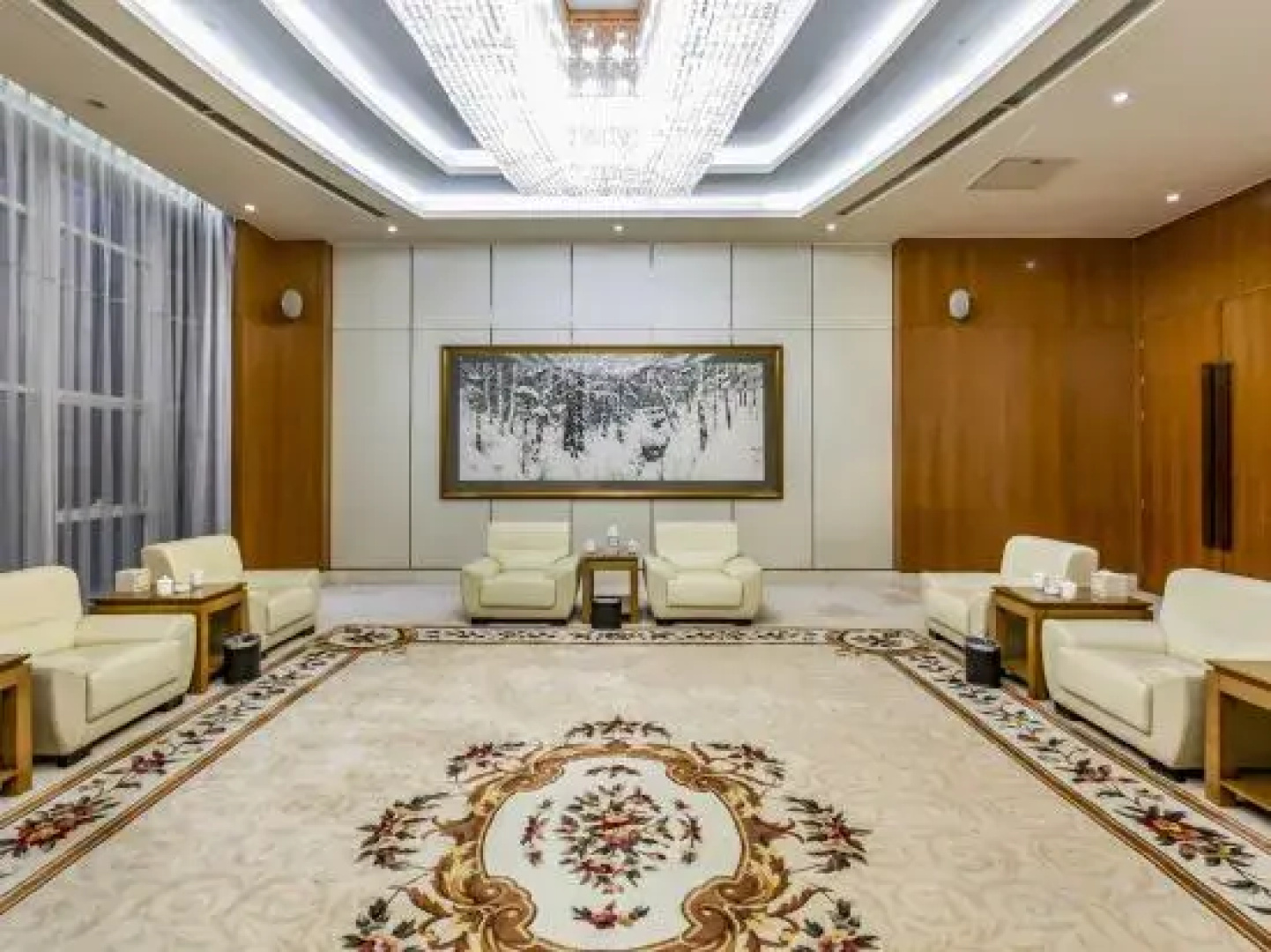 Jiujiang Hotel