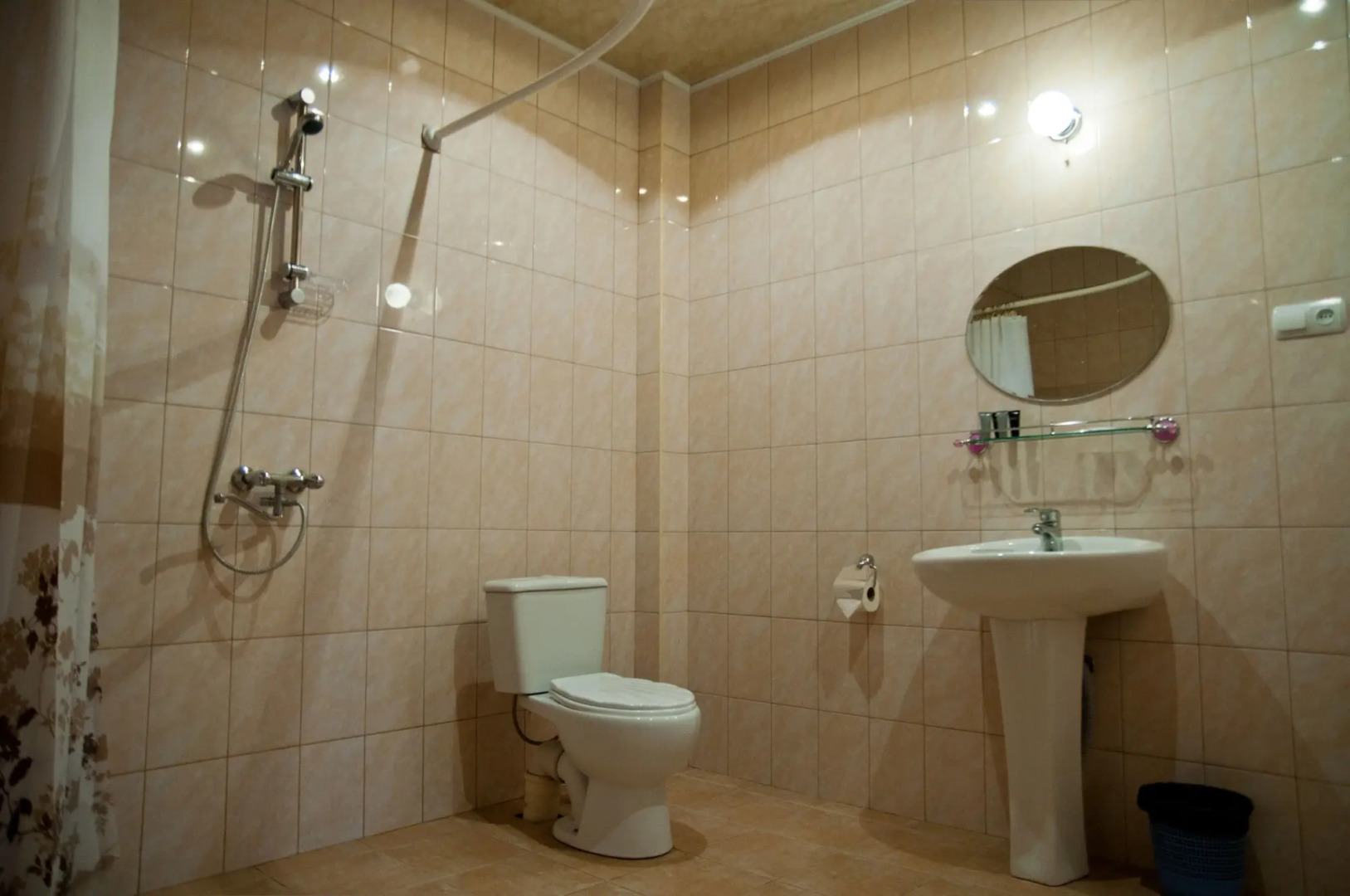 Отель Casanova Inn