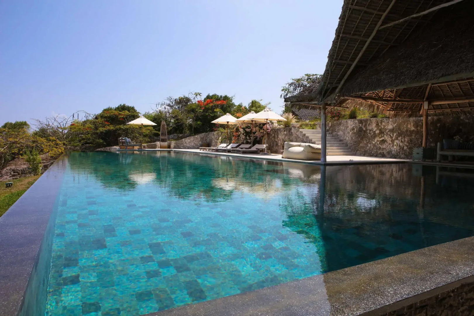 Qambani Luxury Resort