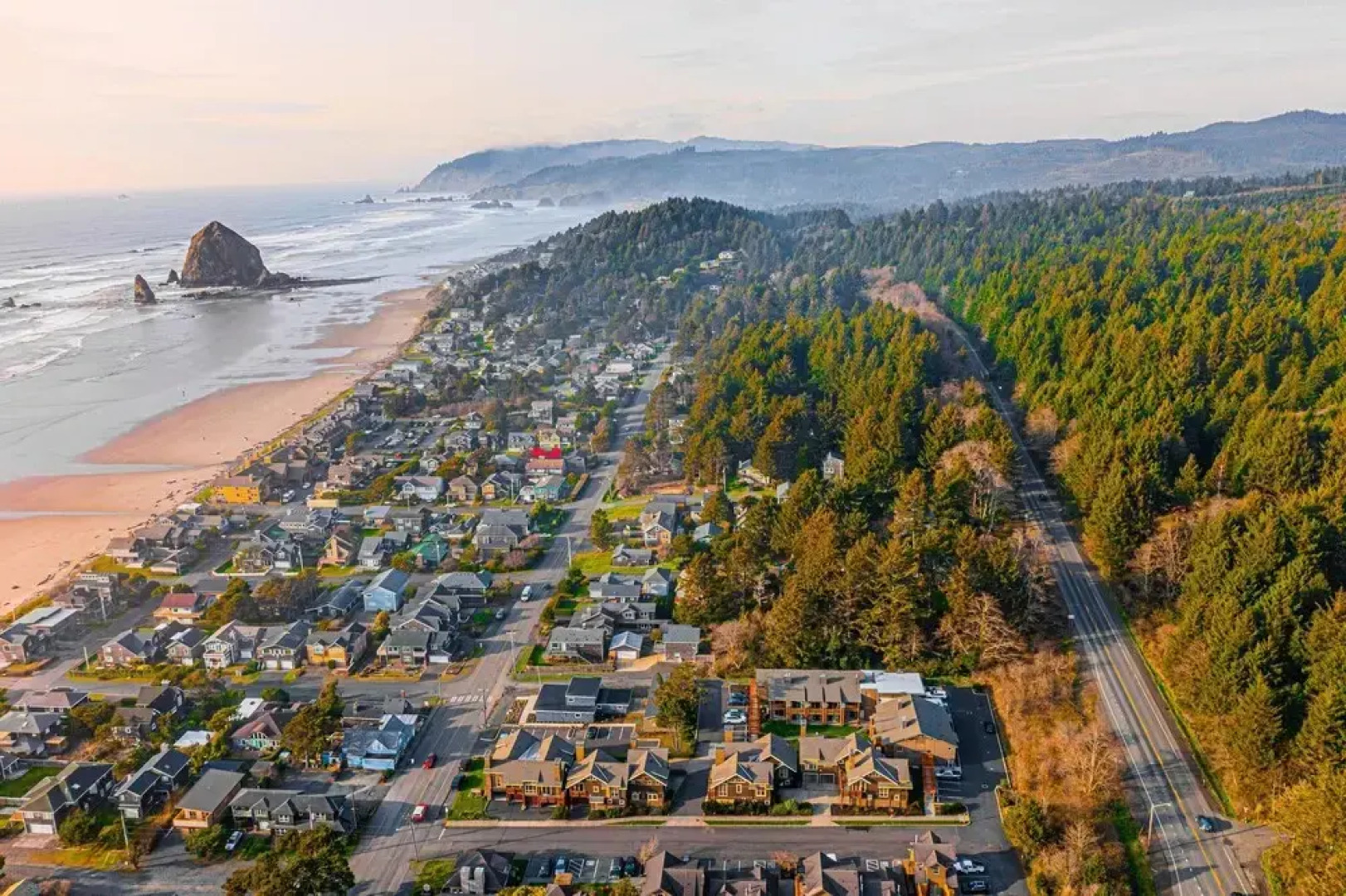 Lodges at Cannon Beach D2