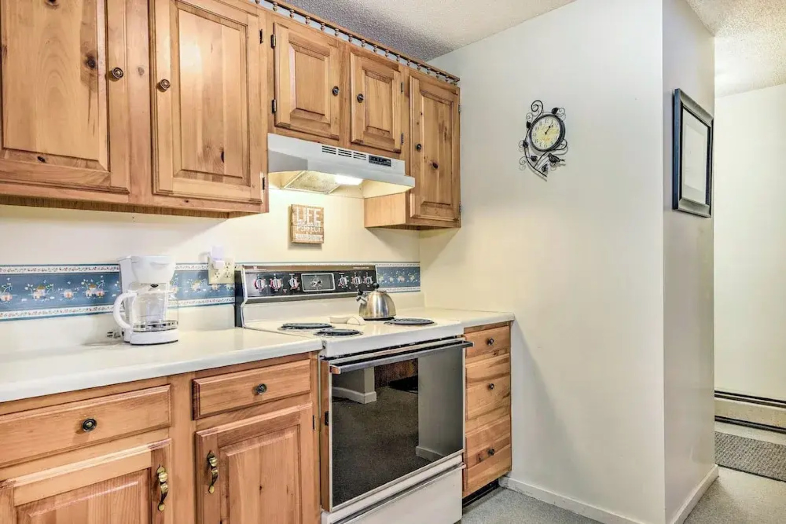 Bartlett Condo ~ 1 Mi to Attitash Resort!