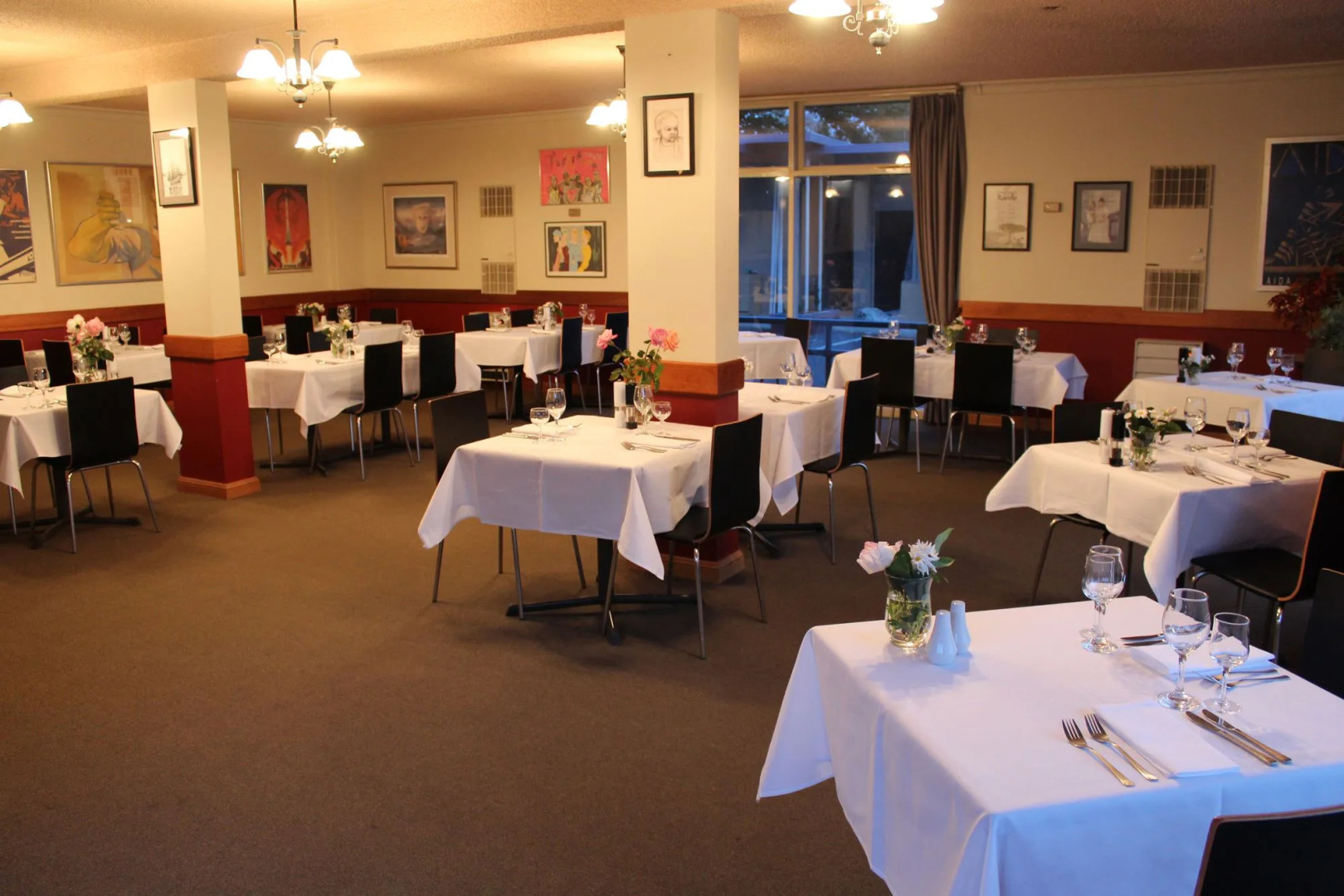 The Oriana Orange - Retro Hotel & Resort