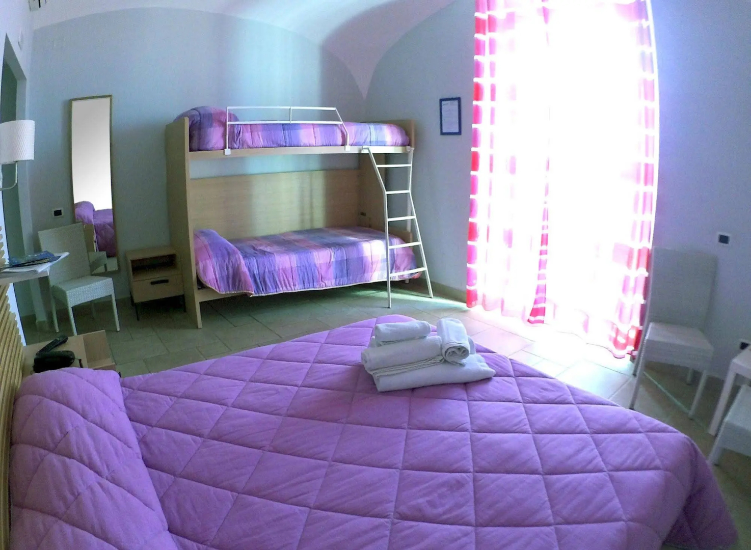 Bayards Rooms