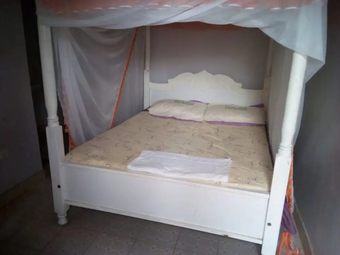 Green Hut Guest House