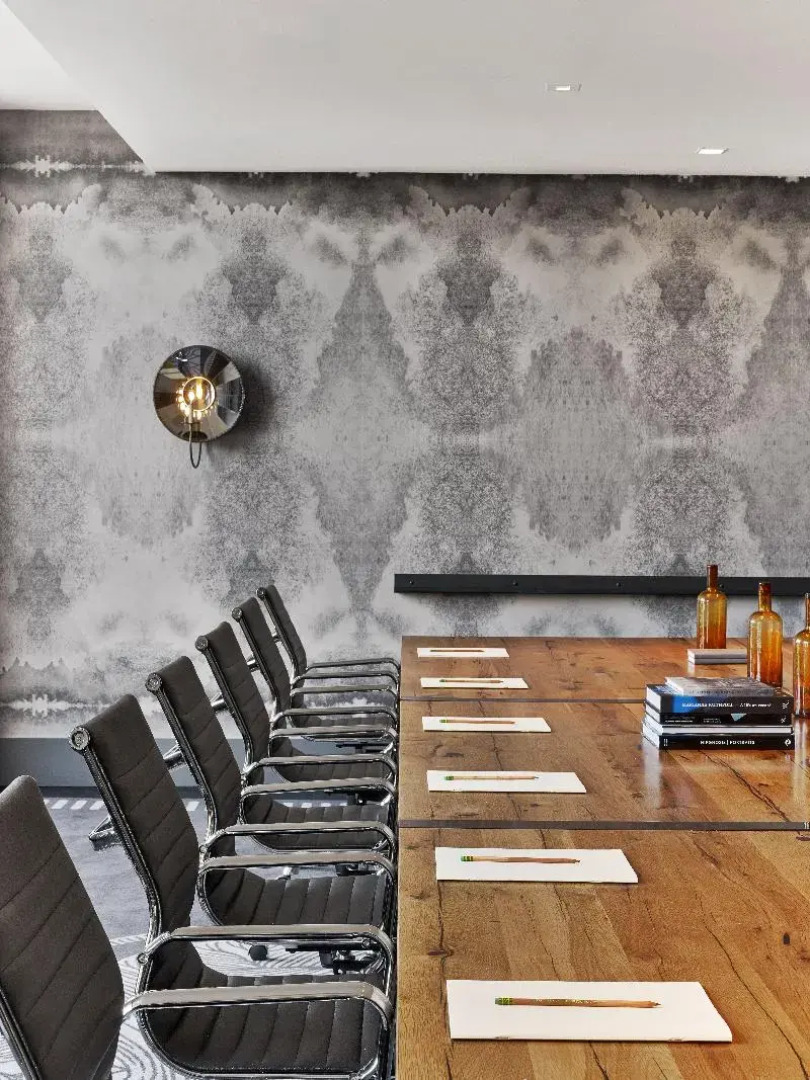 Kimpton Armory Hotel Bozeman by IHG