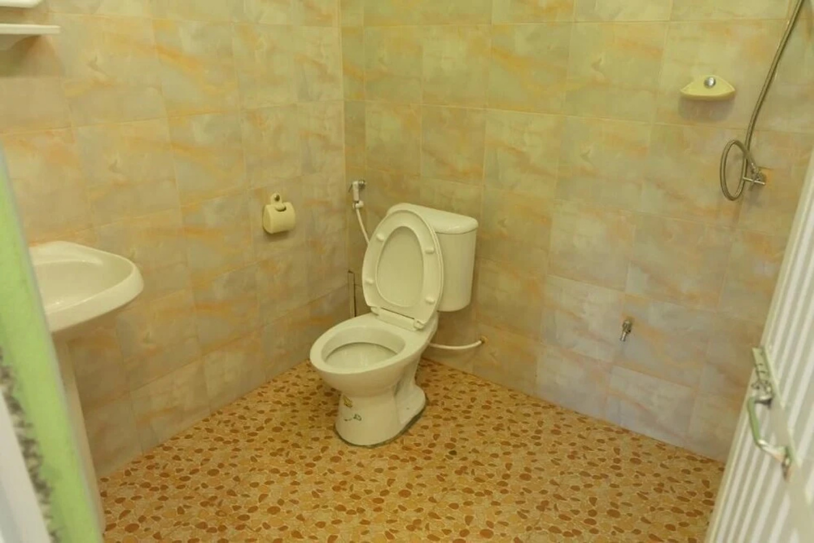 Khaosok Bamboo Huts Resort