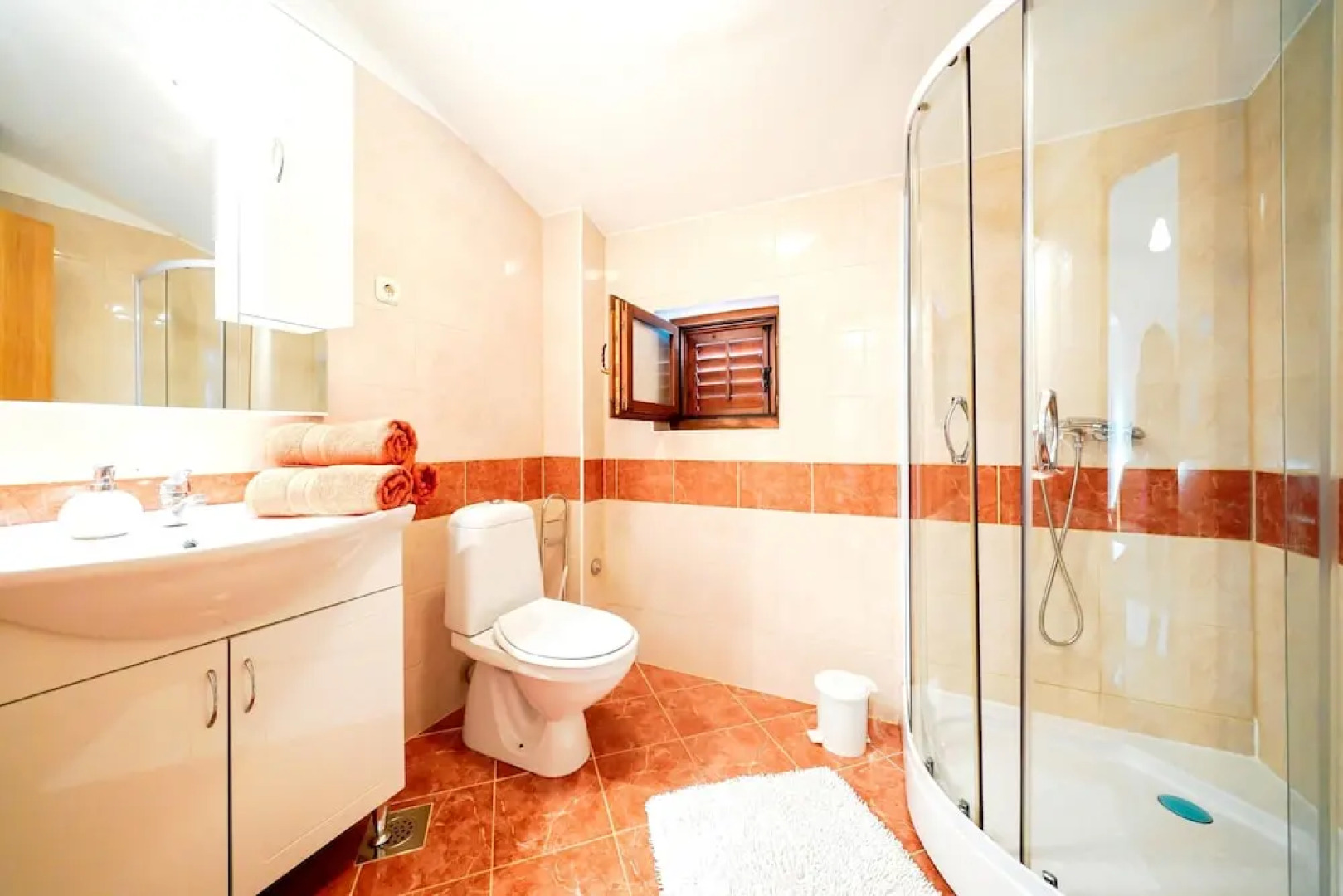 Apartment With 2 Bedrooms in Ljubac, With Wonderful sea View, Pool Acc