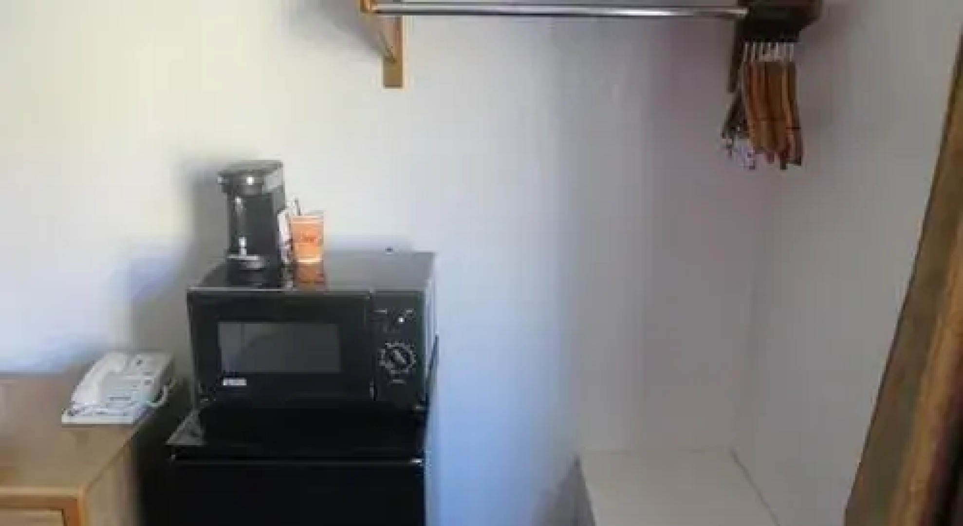 Super 8 Saanichton Victoria Airport