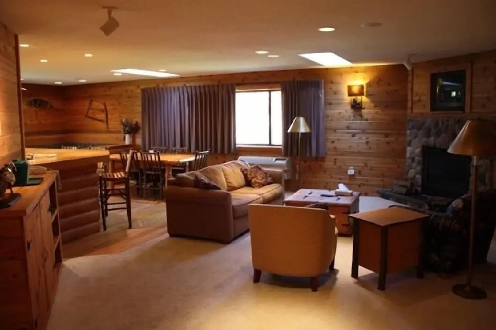 The Lodge at Crooked Lake
