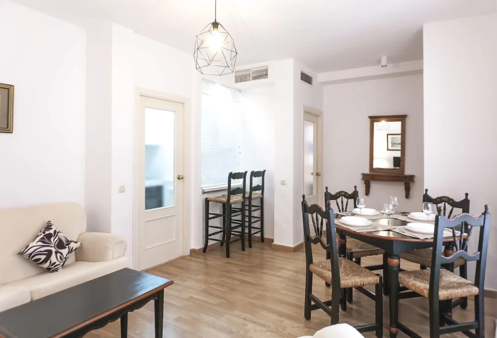 Alameda's Pearl with parking