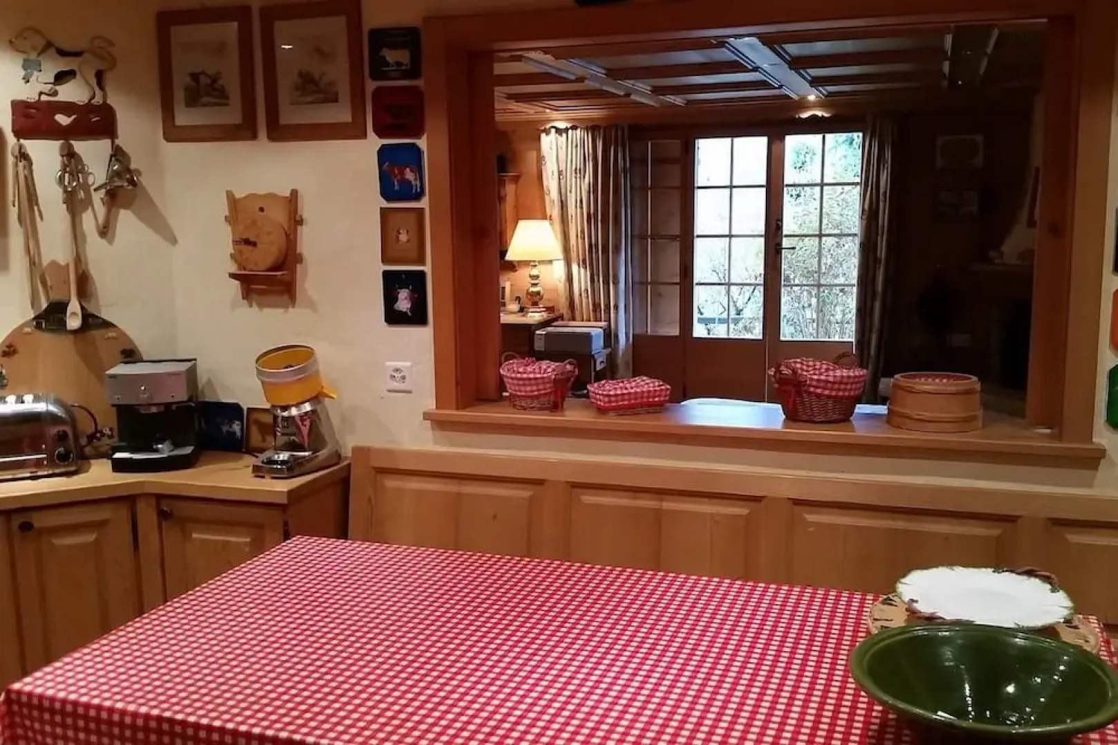 Gstaad - Luxury Flat in Rougemont