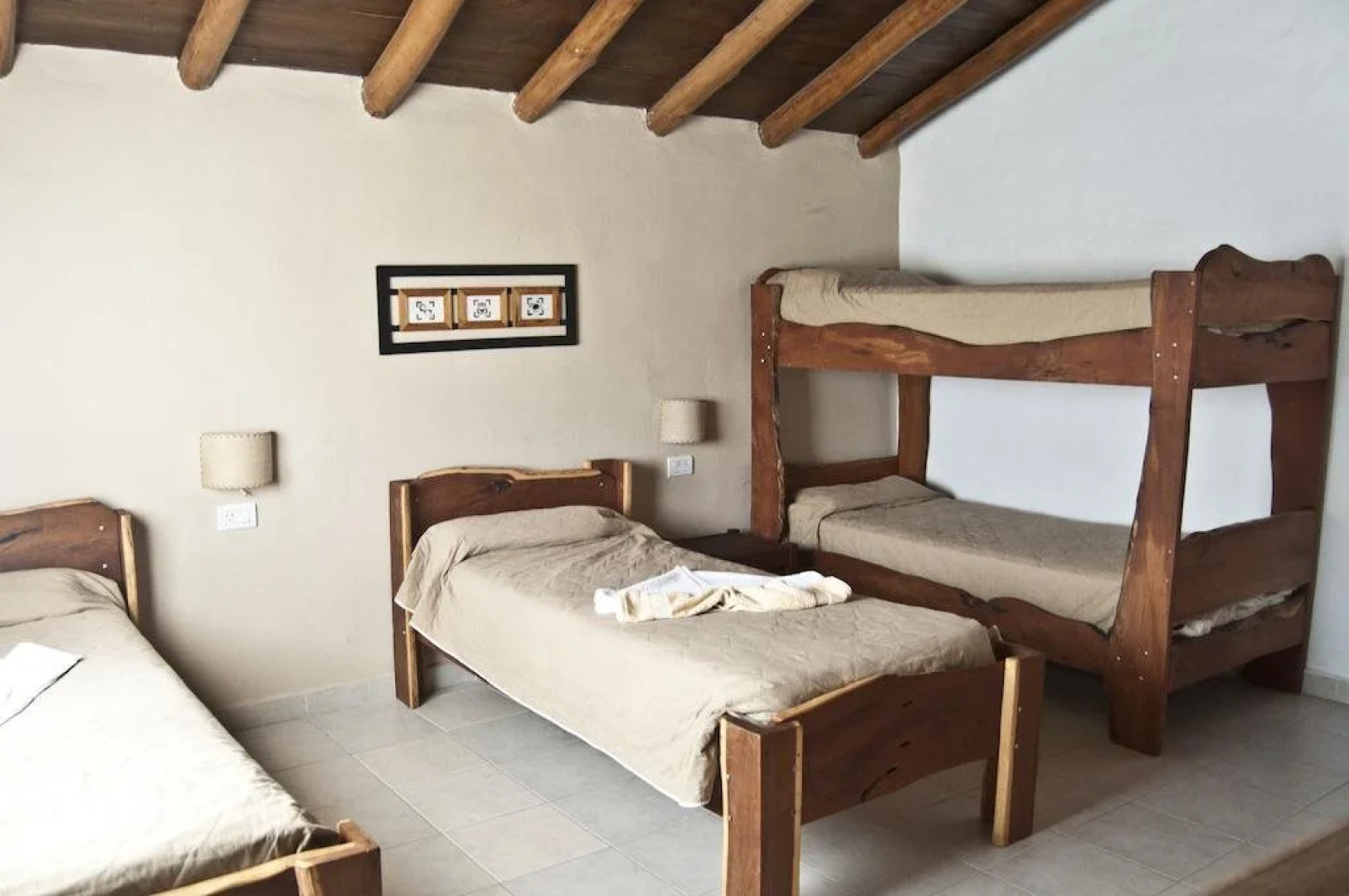 Yerba Buena Casas de Campo