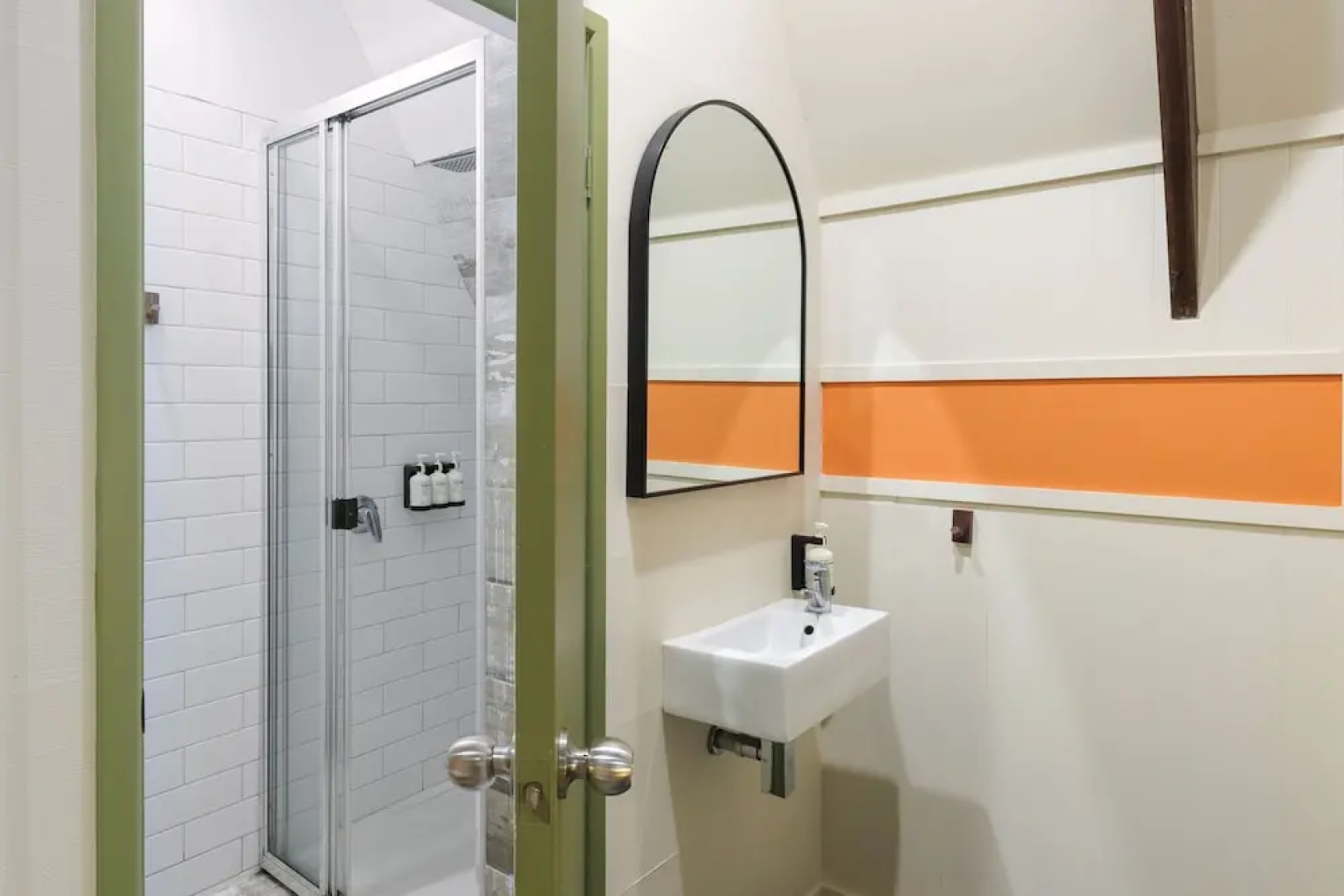 Bounce Magnetic Island