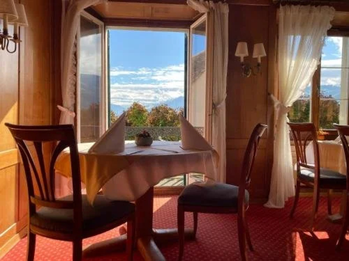 Hotel Restaurant Rössli am Zürichsee