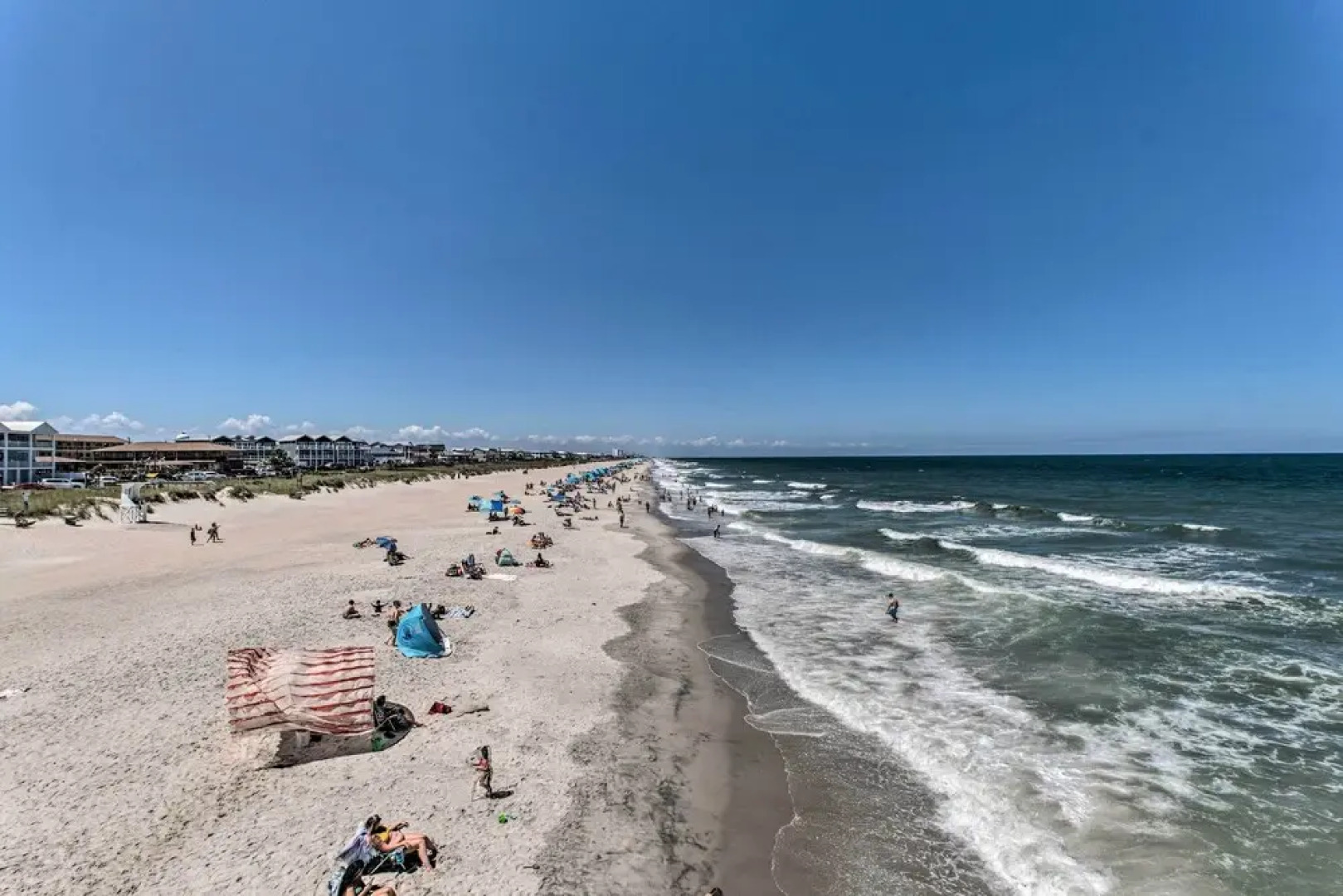 Convenient Kure Beach Townhome w/ Fire Pit!