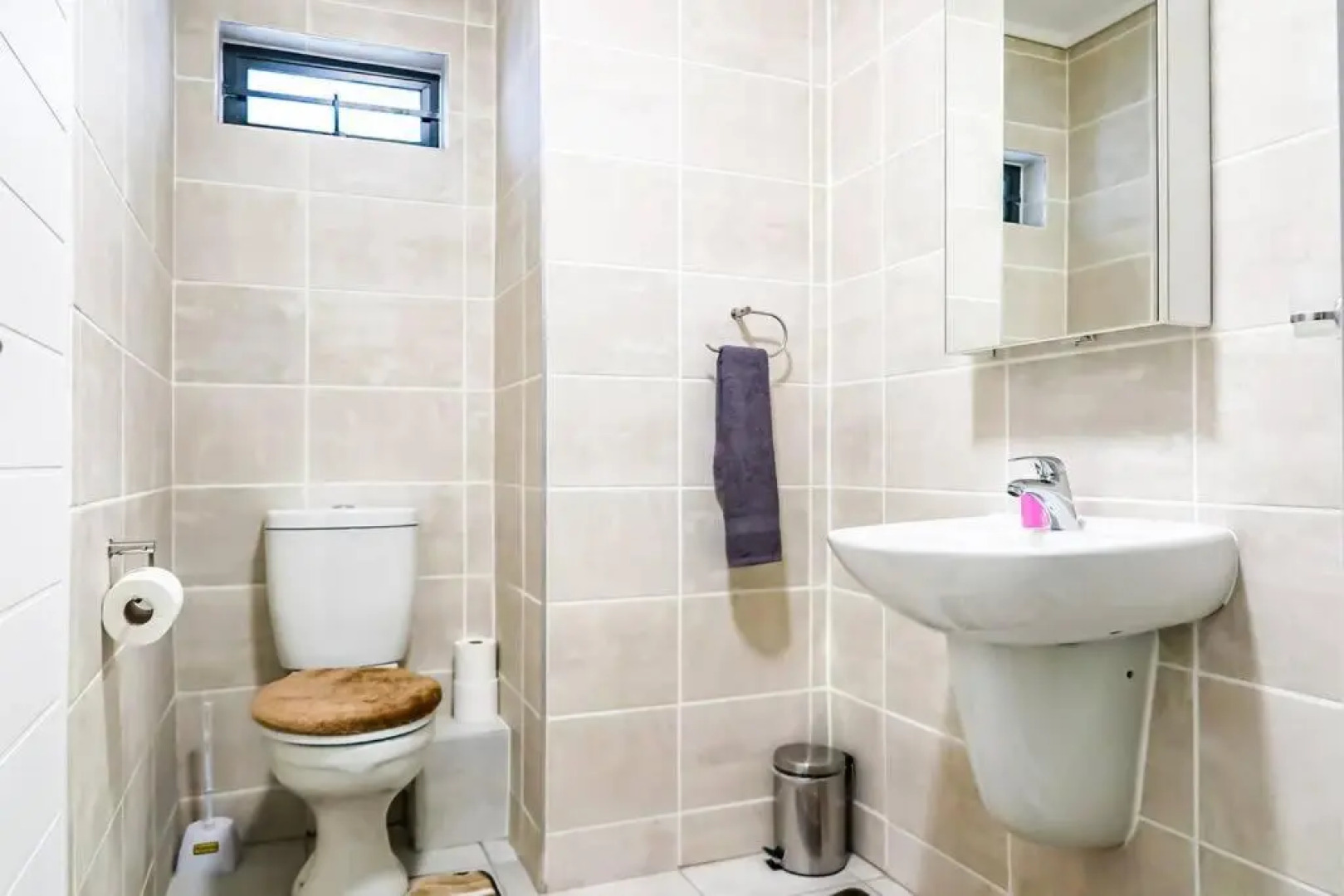 Alimama Spaces: The Manson's Green Creek