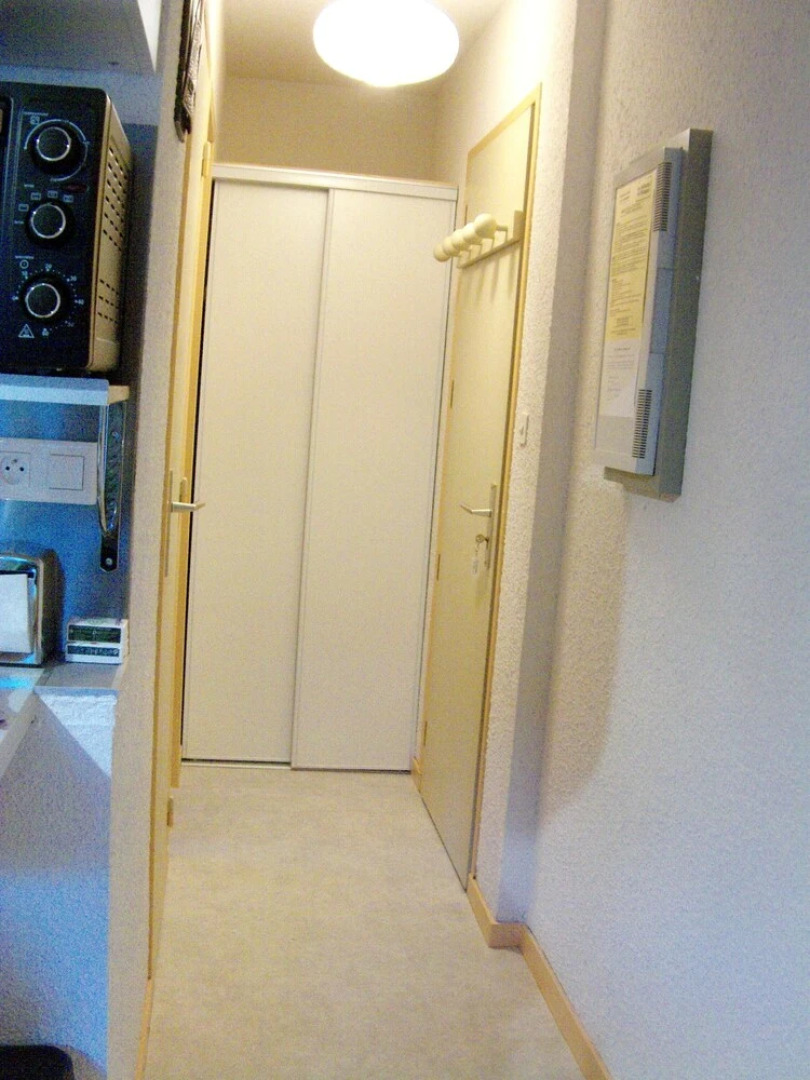 Apartment Rue de la Piscine