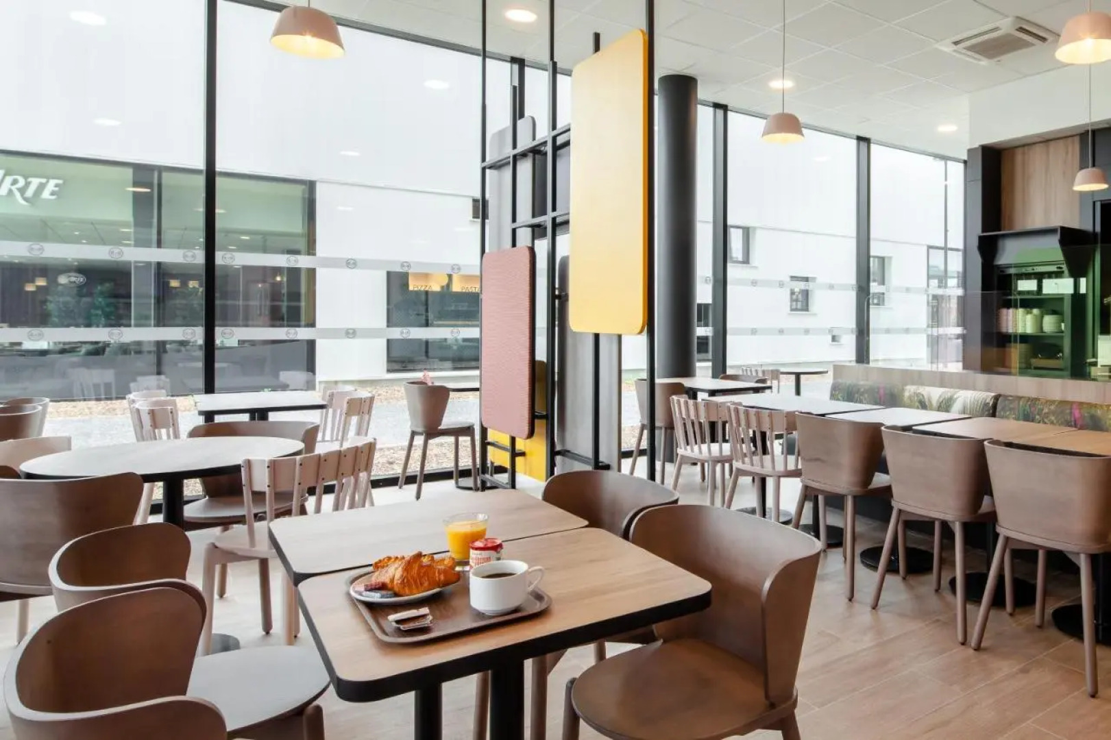 B&B Hotel Cergy Saint-Christophe